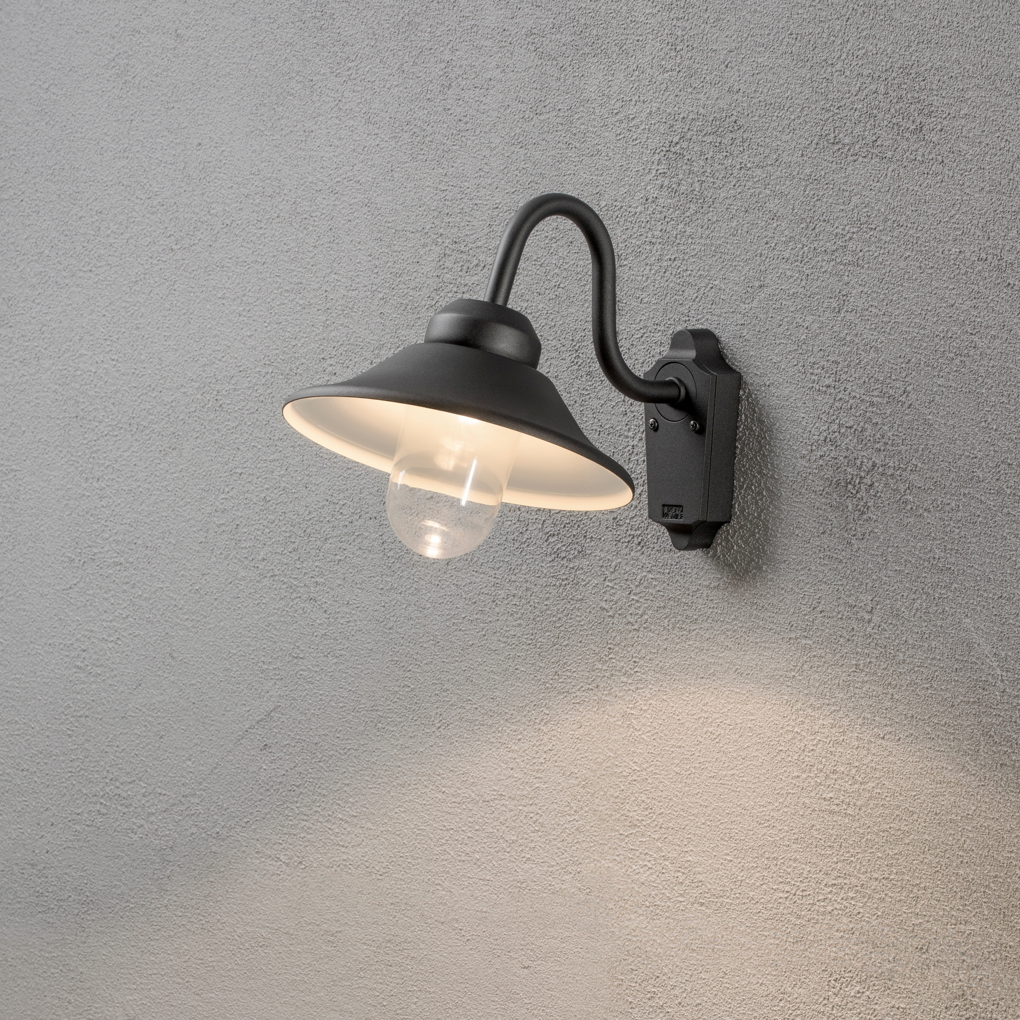 Vegglampe Gnosjö Konstsmide Vega LED 8W Dimbar