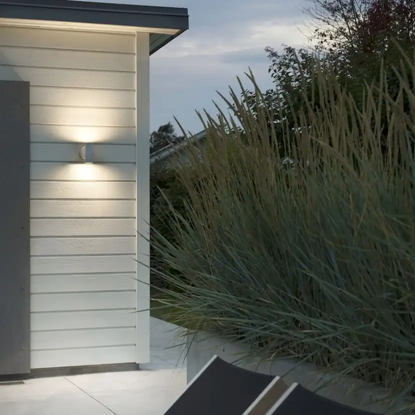 Vegglampe Gnosjö Konstsmide Modena Opp/Ned LED