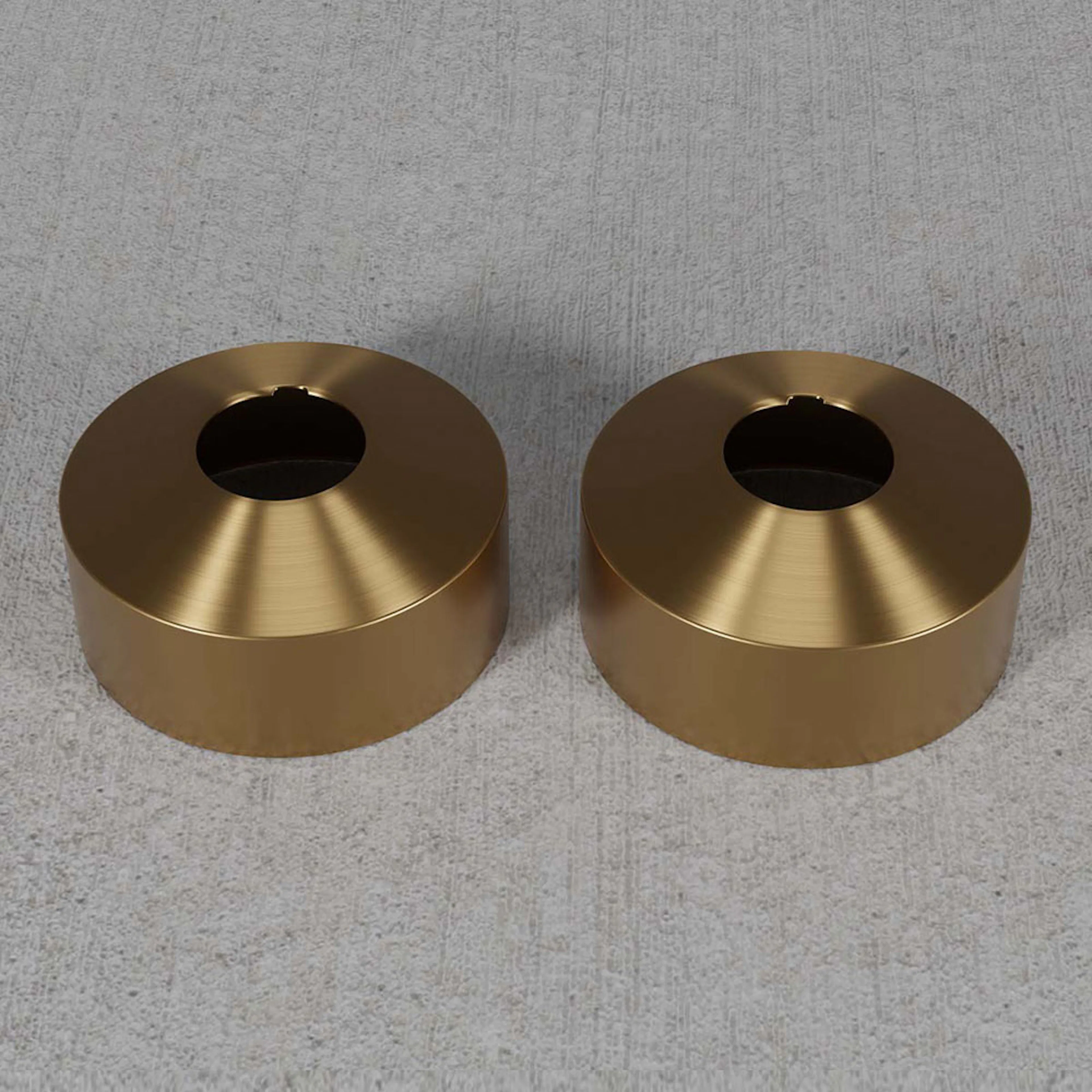 Täckkåpa Steel Pleasure 2,Brushed Brass, 2 st à 33 mm. Borstad Mässing