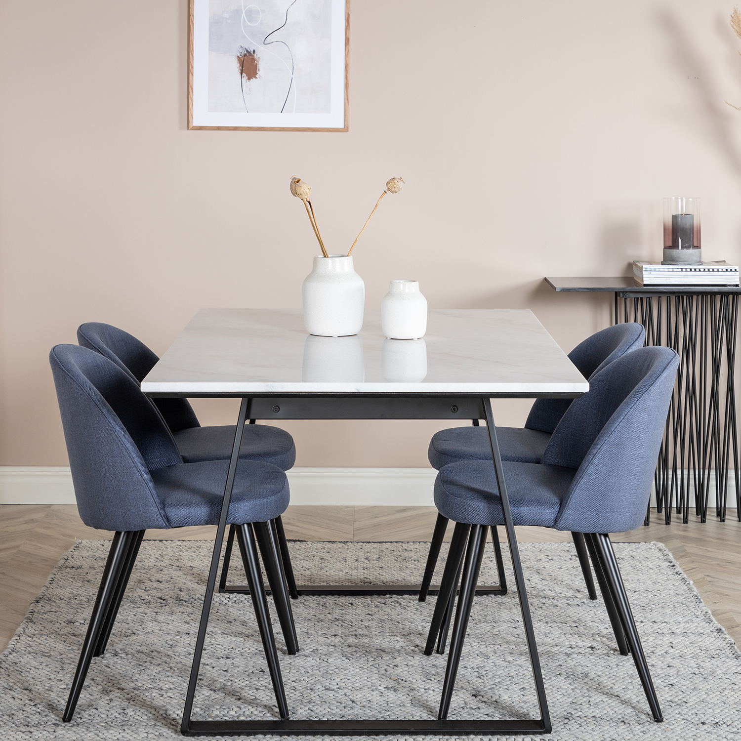 Spisegruppe Venture Home Estelle 140 med 4 Valentina Stoler Polyester