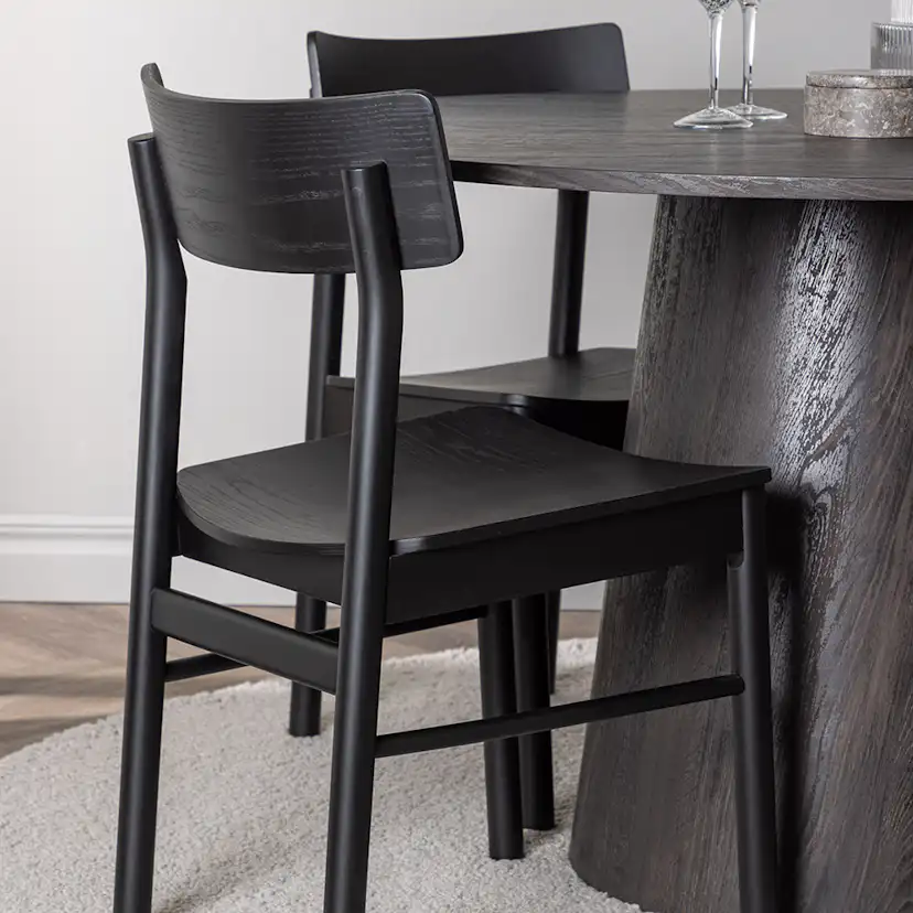 Spisegruppe Venture Home Lanzo Ø120 cm med 4 stk Montros Stoler