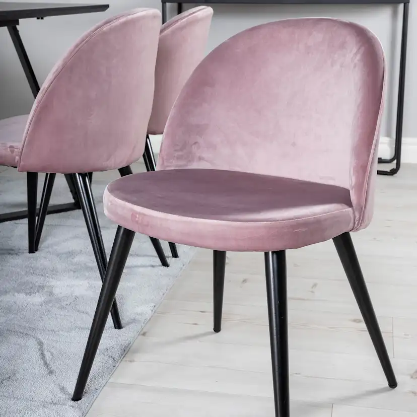 Spisegruppe Venture Home Madde med 6 Valentina Stoler Fløyel