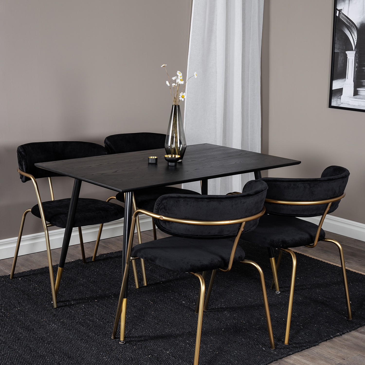 Spisegruppe Venture Home Dipp med 4 Arrow Stoler