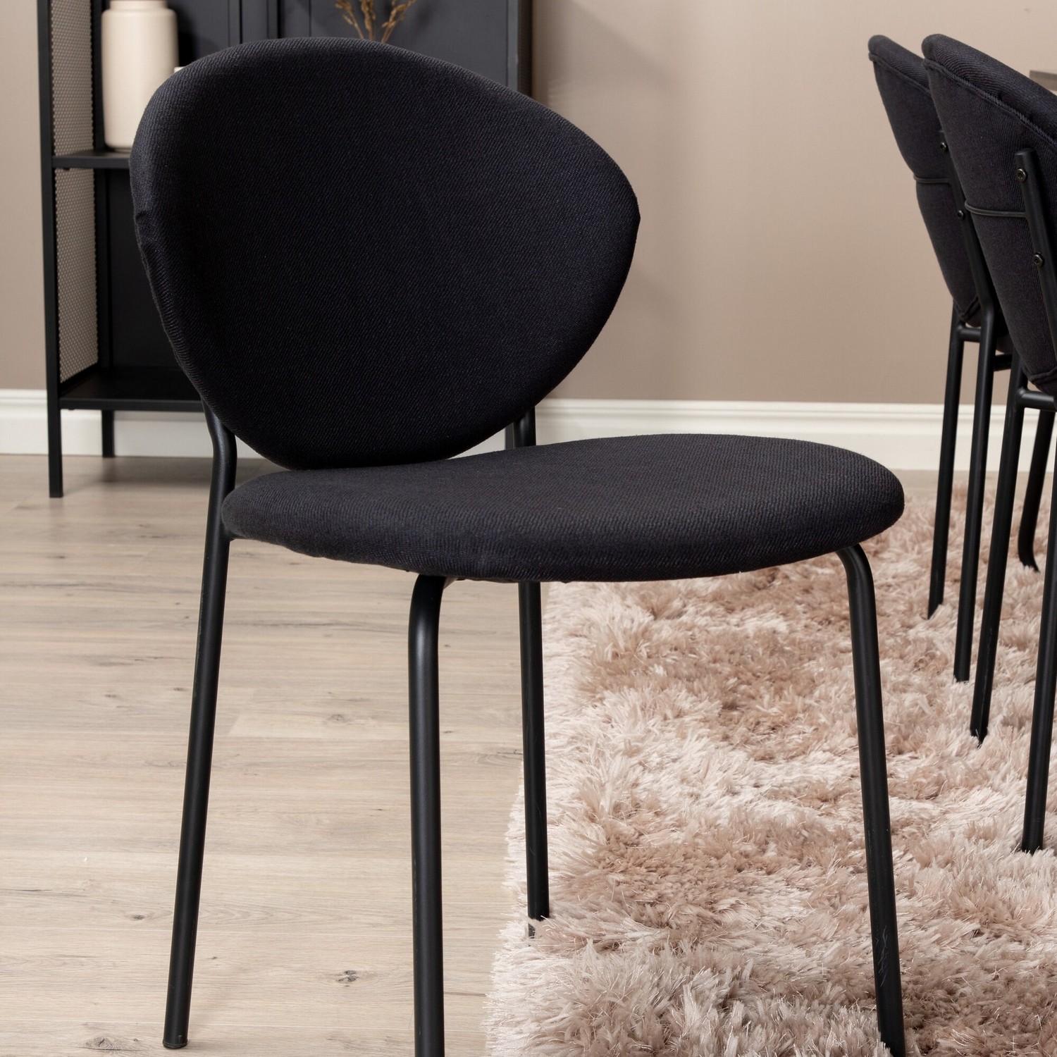 Spisegruppe Venture Home Annika med 6 Valor Stoler