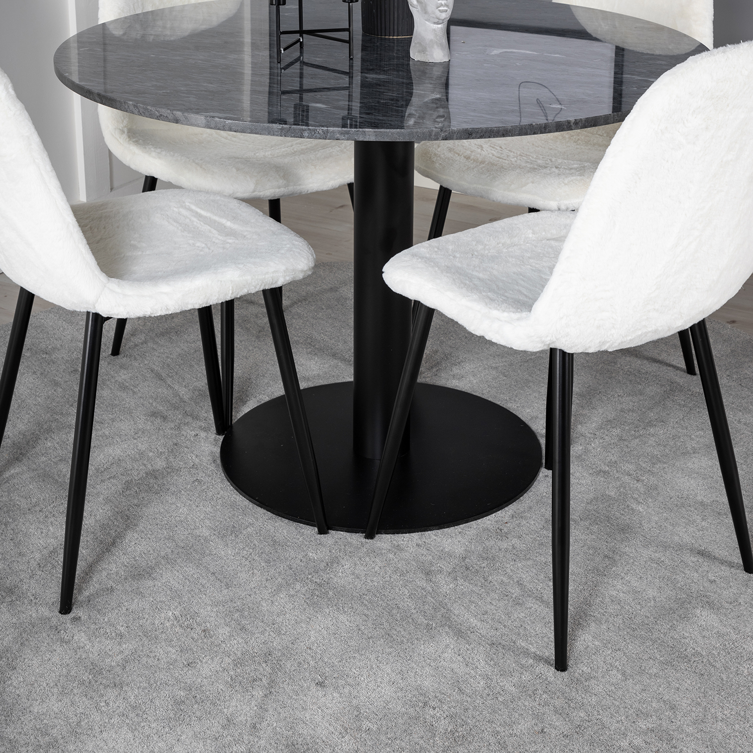 Spisegruppe Venture Home Estelle med 4 Pooya Stoler Polyester