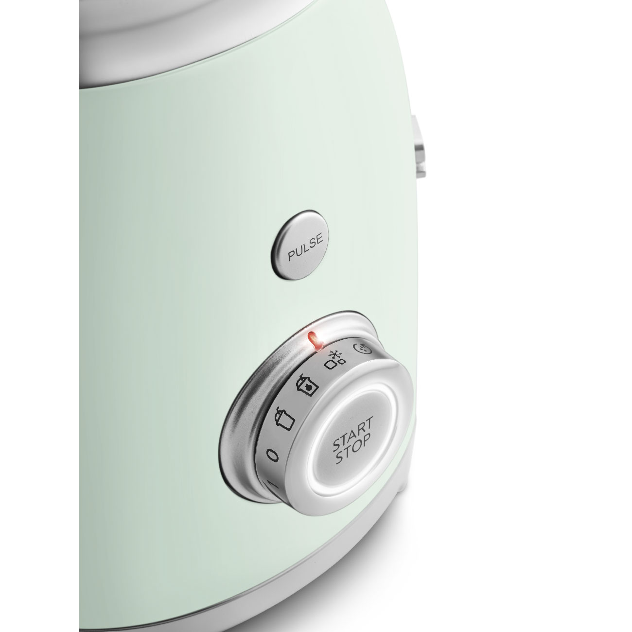 Blender Smeg BLF03