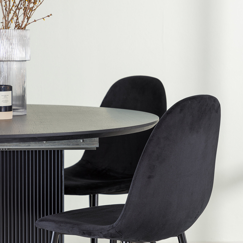 Spisegruppe Venture Home Matilda med 4 Polar Fløyel Stoler