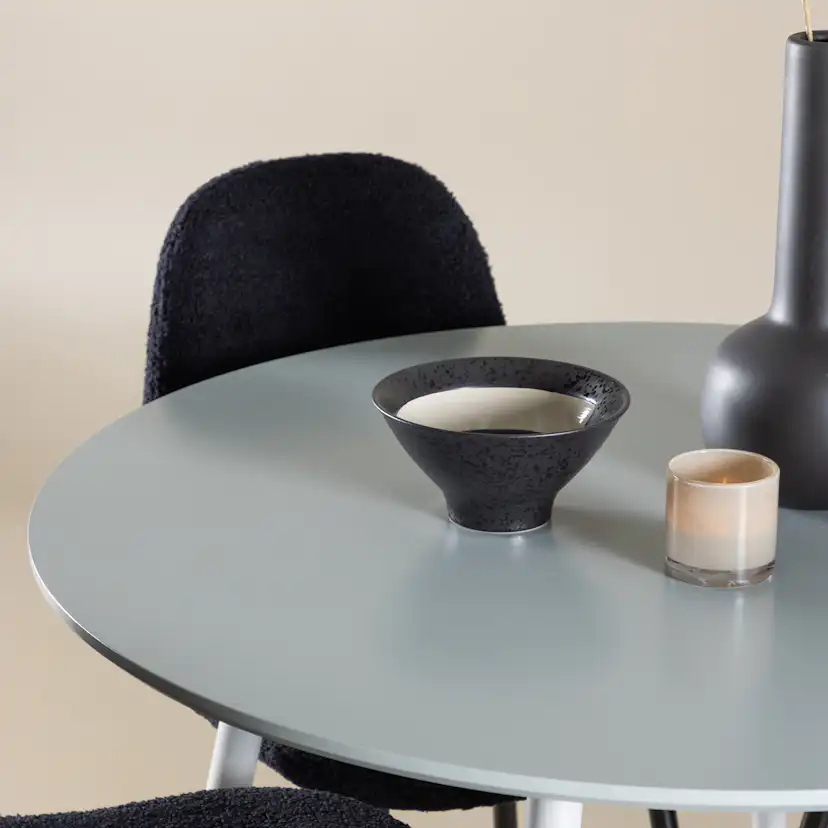 Spisegruppe Venture Home Plaza Ø100 med 4 stk Polar Stoler Teddy