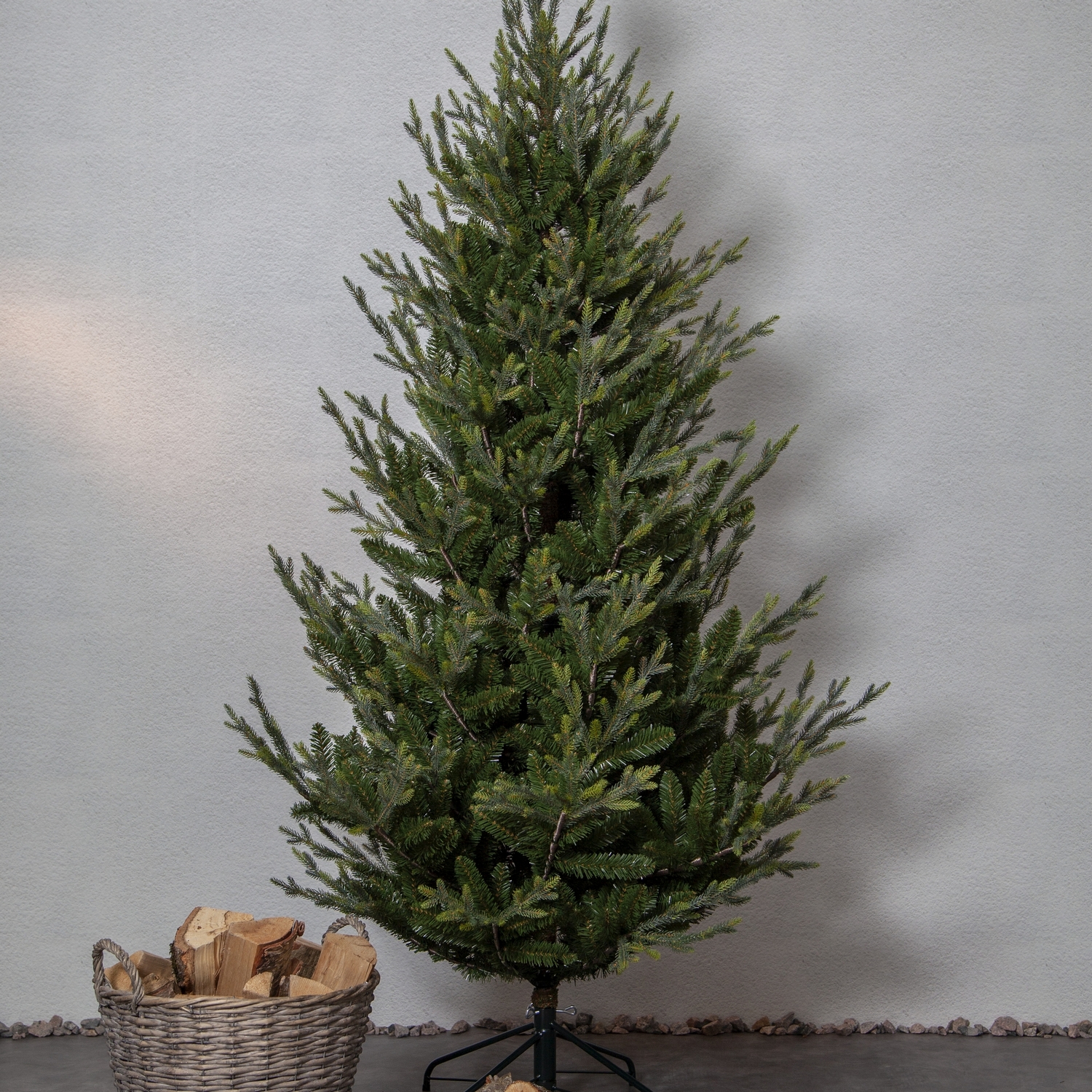 Juletre Star Trading Uppsala 210 cm