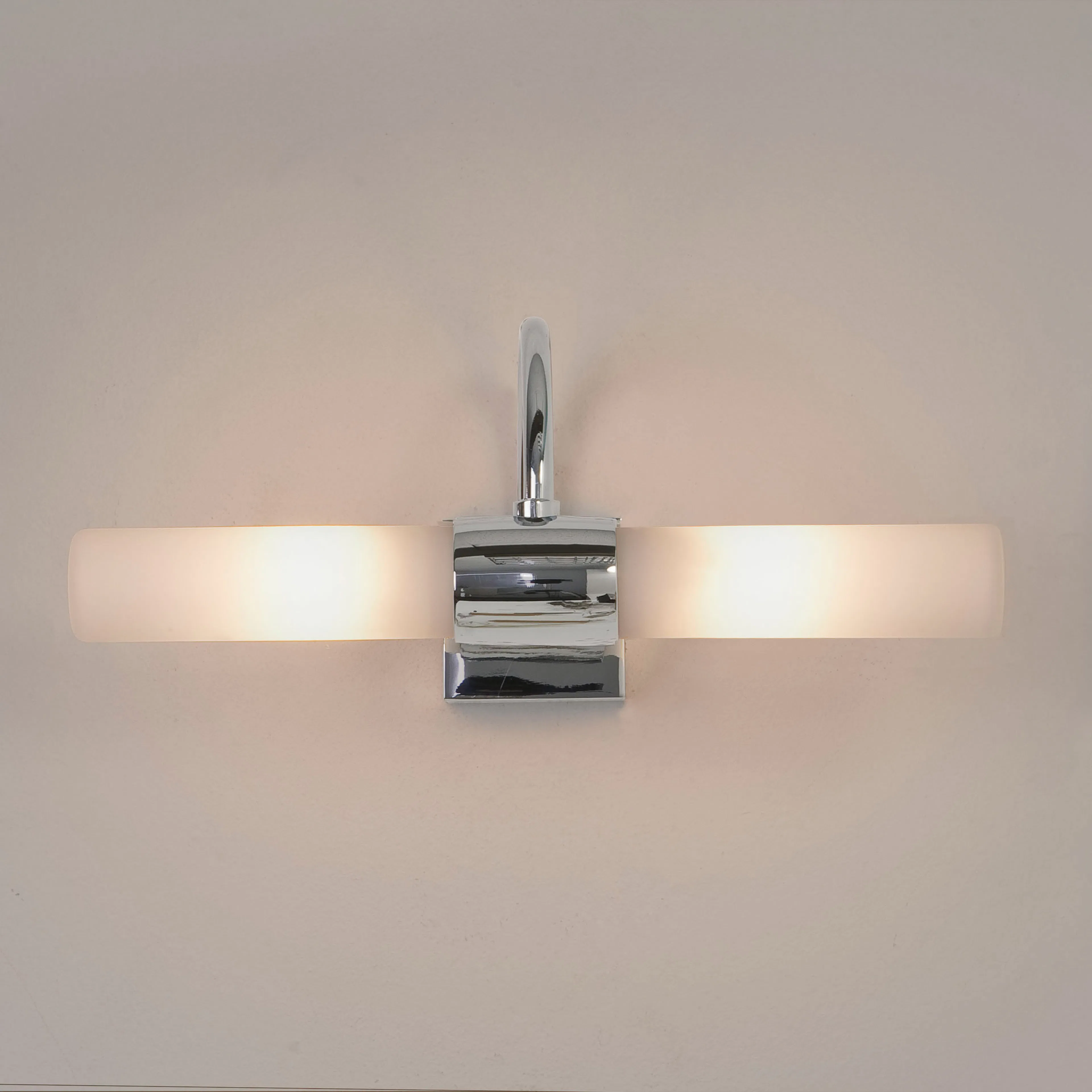 Vegglampe Astro Dayton