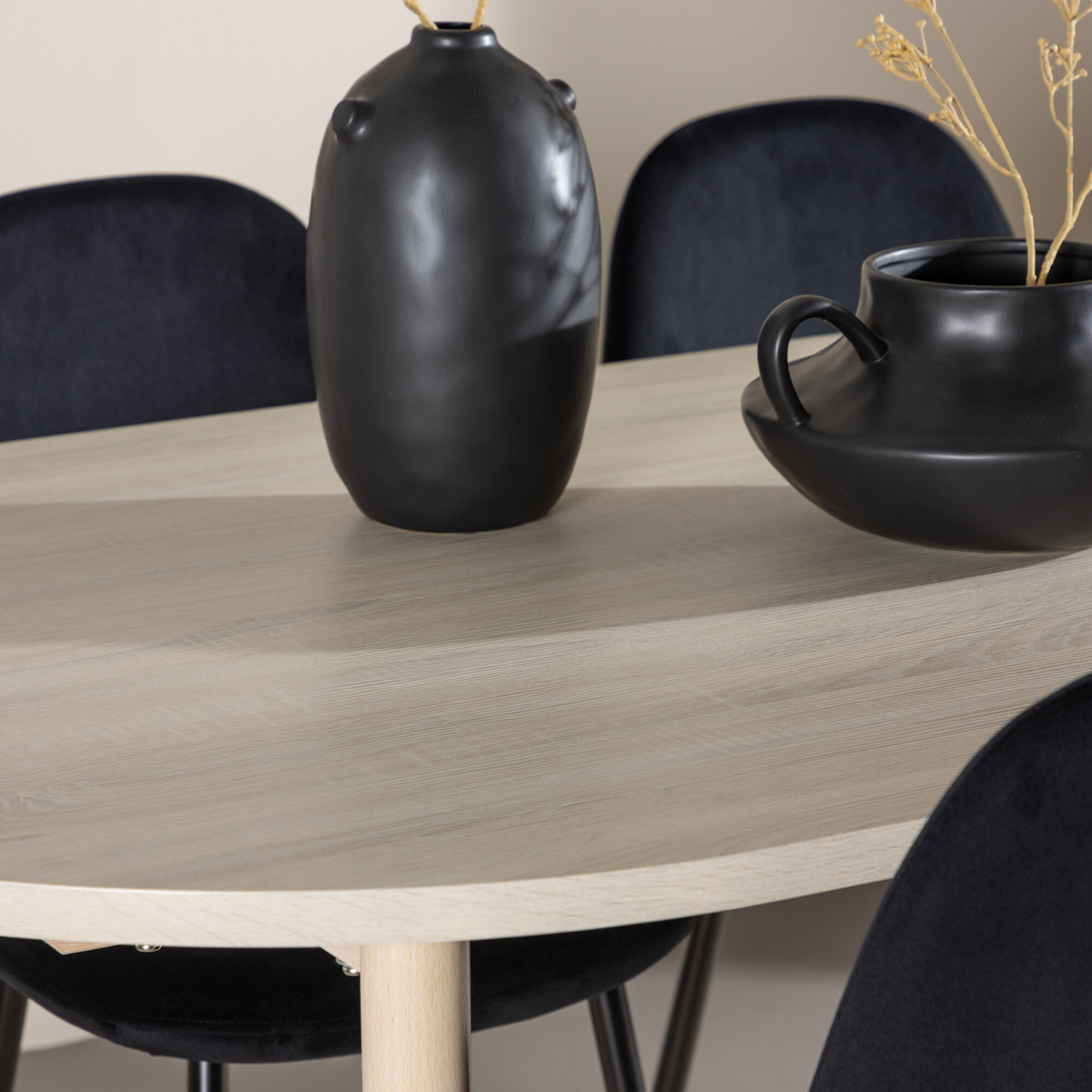 Spisegruppe Venture Home Andy 180 med 4 stk Polar Stoler Fløyel
