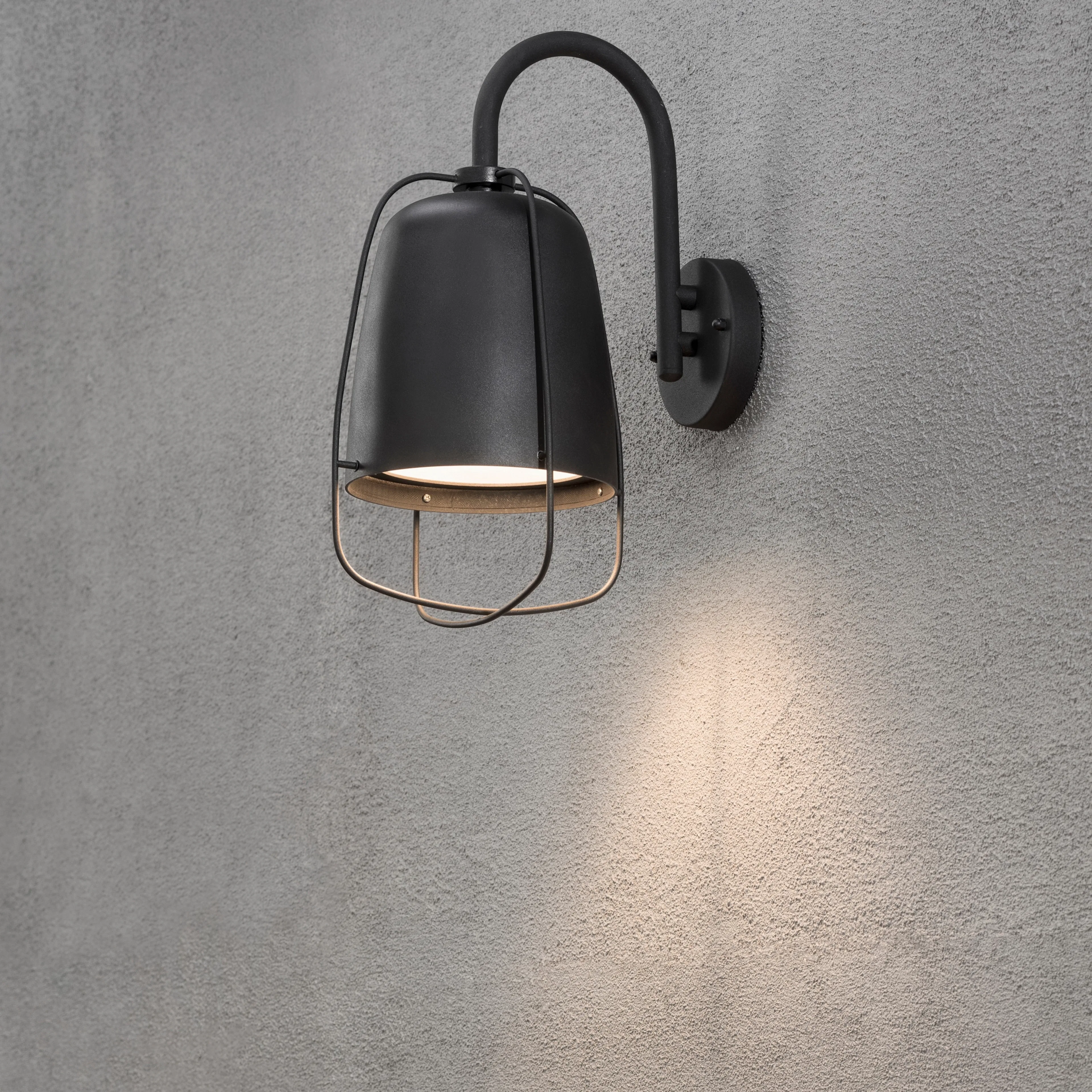 Vegglampe Gnosjö Konstsmide Perugia E27