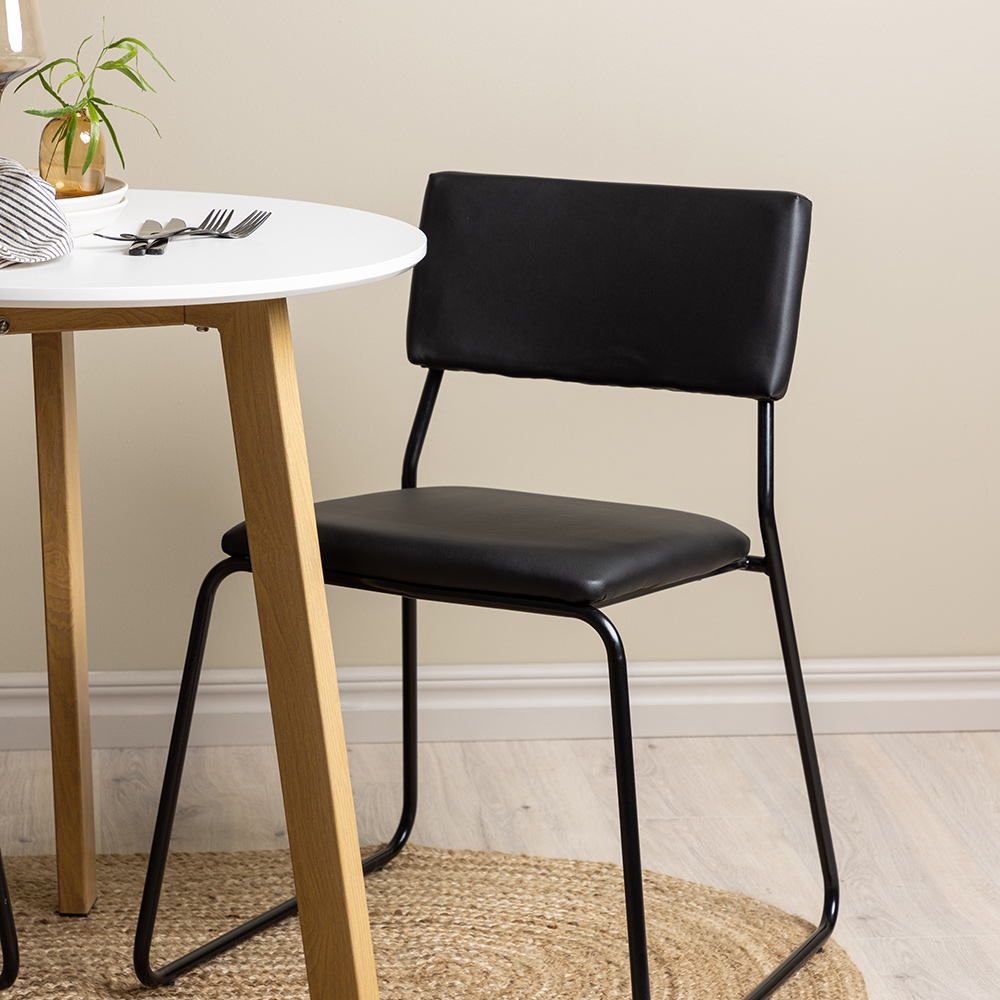 Spisegruppe Venture Home Leonora Ø65 cm med 2 stk Kenth Stoler