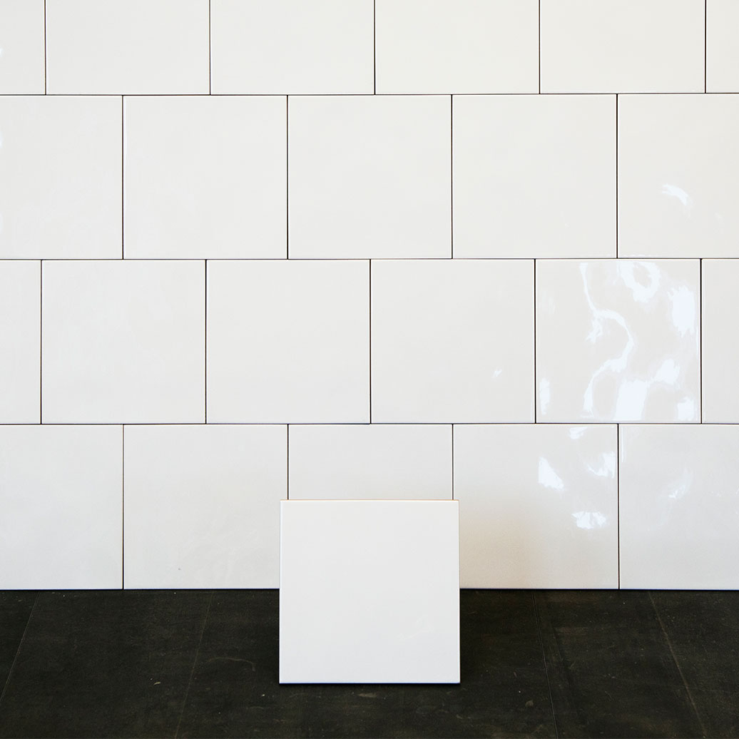 Flis Arredo Color Hvit Bølget Blank 20x20 cm