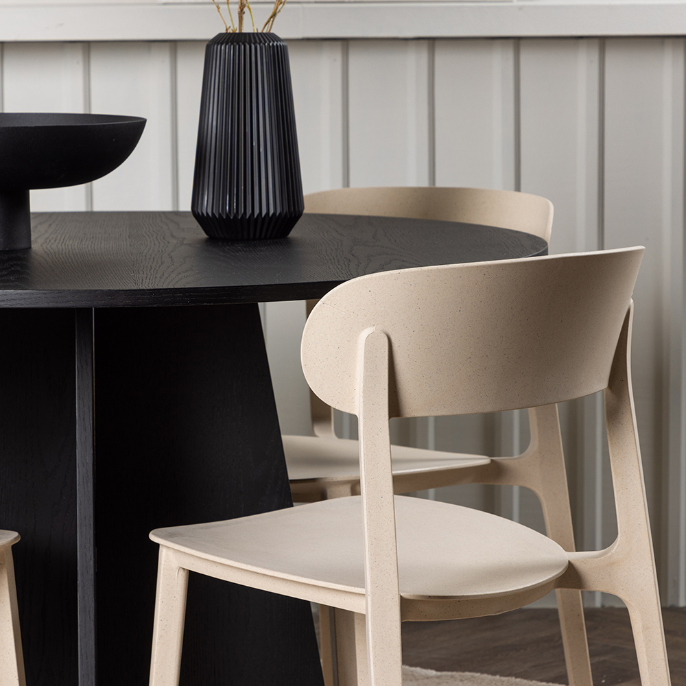 Spisegruppe Venture Home Bootcut Ø110 cm med 4 Åstol Stoler