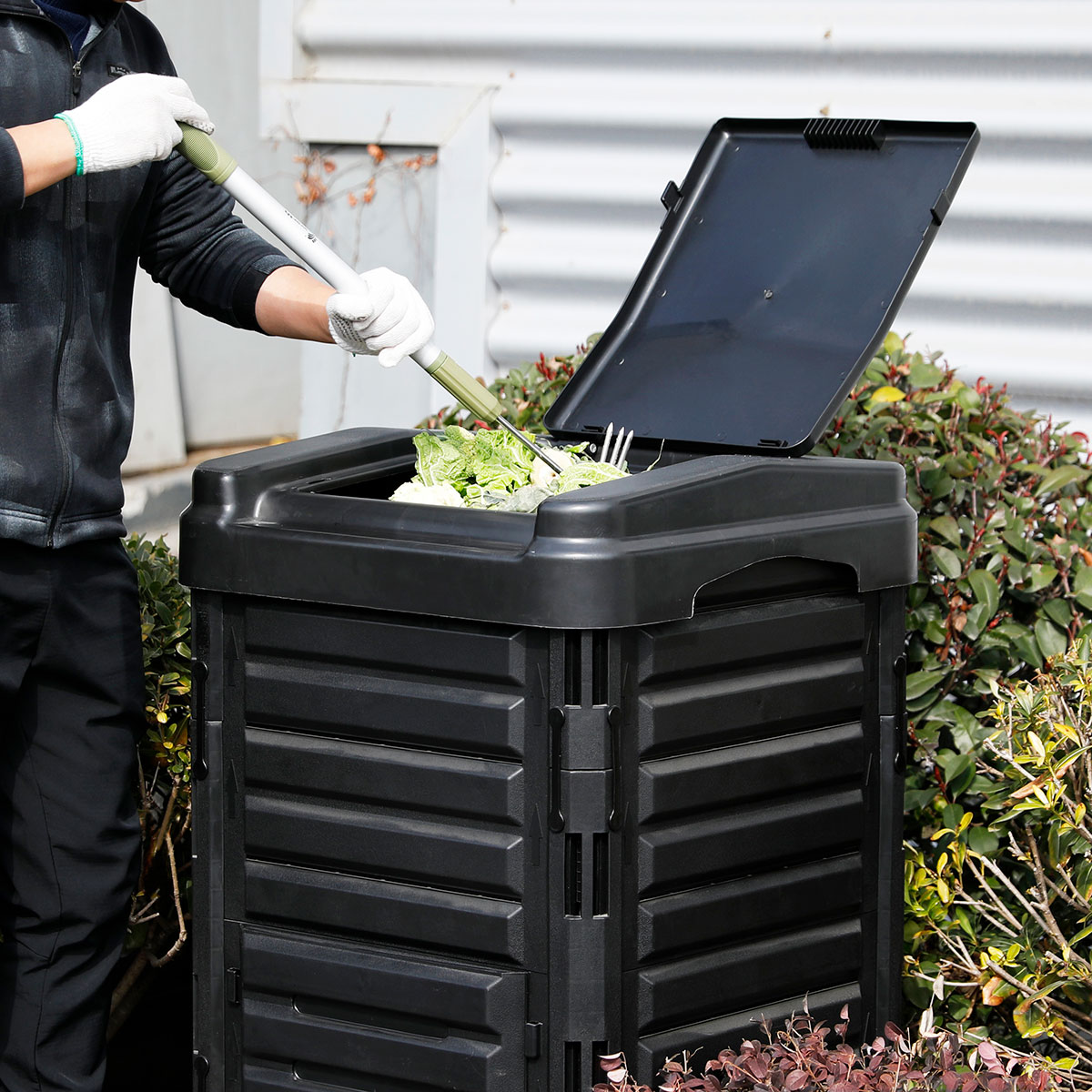 Varmekompost Lyfco 8100 med Lokk 336 L