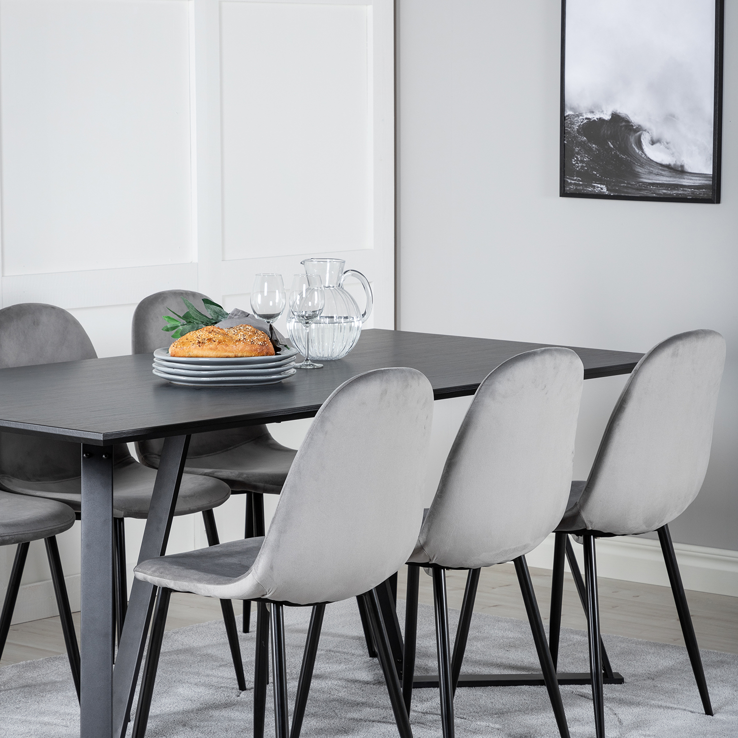 Spisegruppe Venture Home Madde med 6 Pobbie Stoler Fløyel