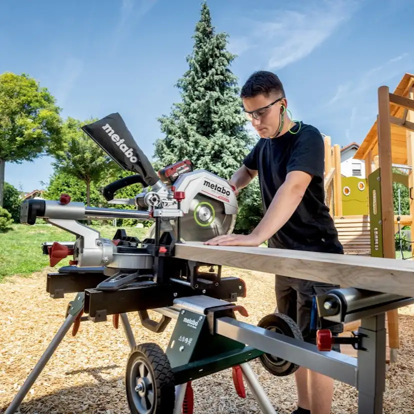 Kapp-/gjæringssag Metabo KGS 18 LTX BL 305 Solo