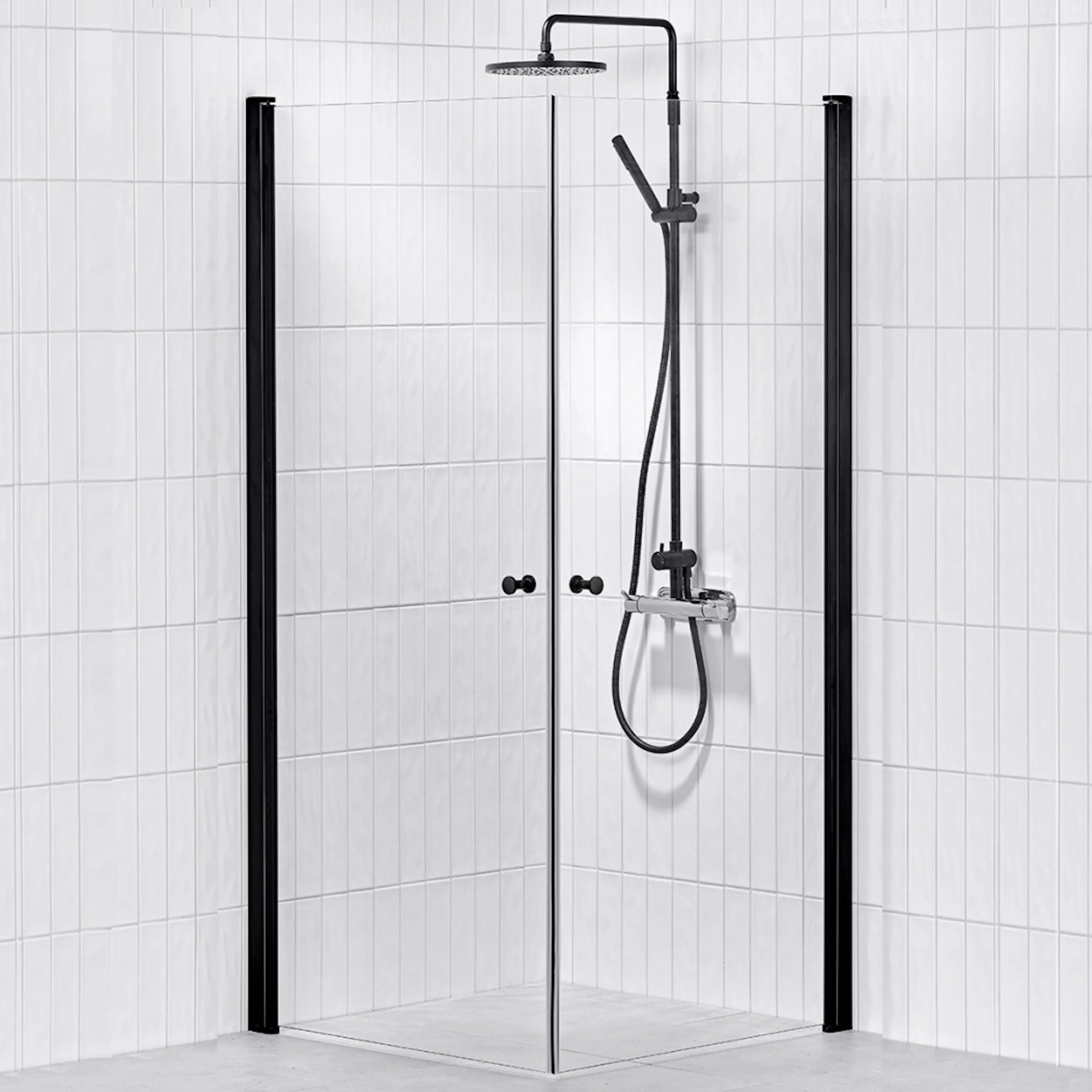 Duschhörna Alterna Lusso Black Rak 900x900 mm Klarglas med Kn Svart, LxB: 900x900 mm med Knopp