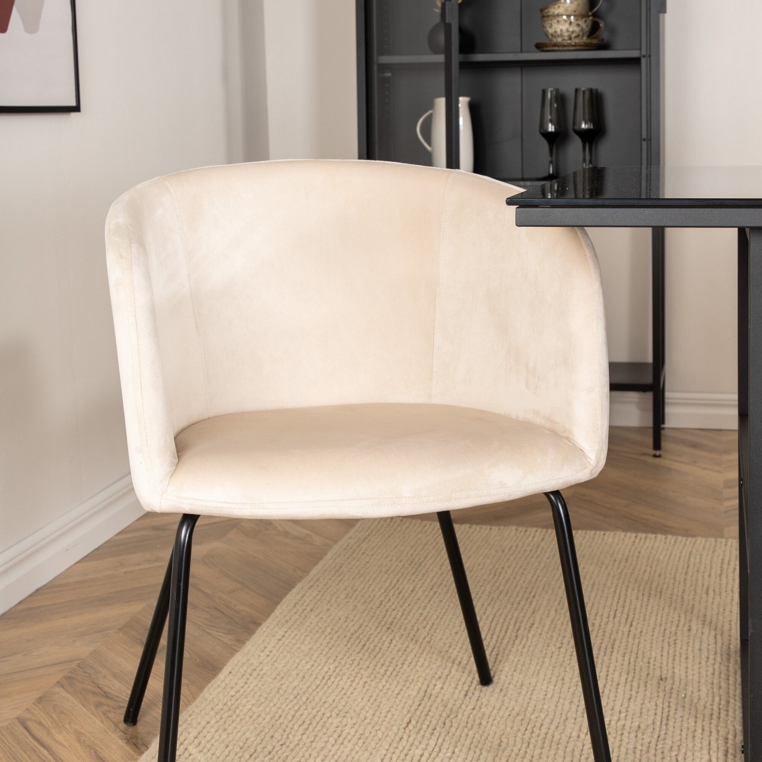 Spisegruppe Venture Home Lund med 6 Bergen Stoler