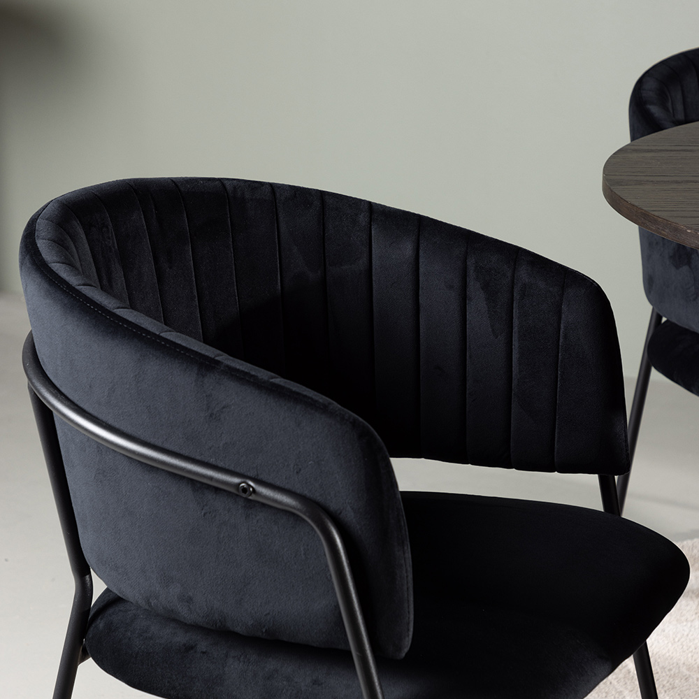 Spisegruppe Venture Home Olivia Ø110 cm med 4 stk Selma Stoler