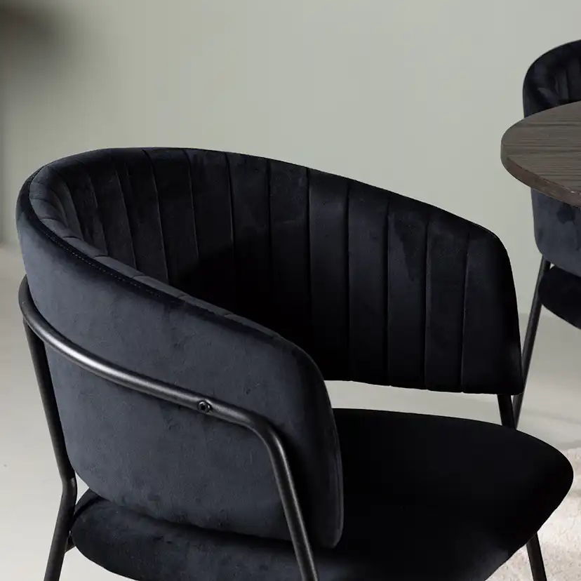 Spisegruppe Venture Home Olivia Ø110 cm med 4 stk Selma Stoler