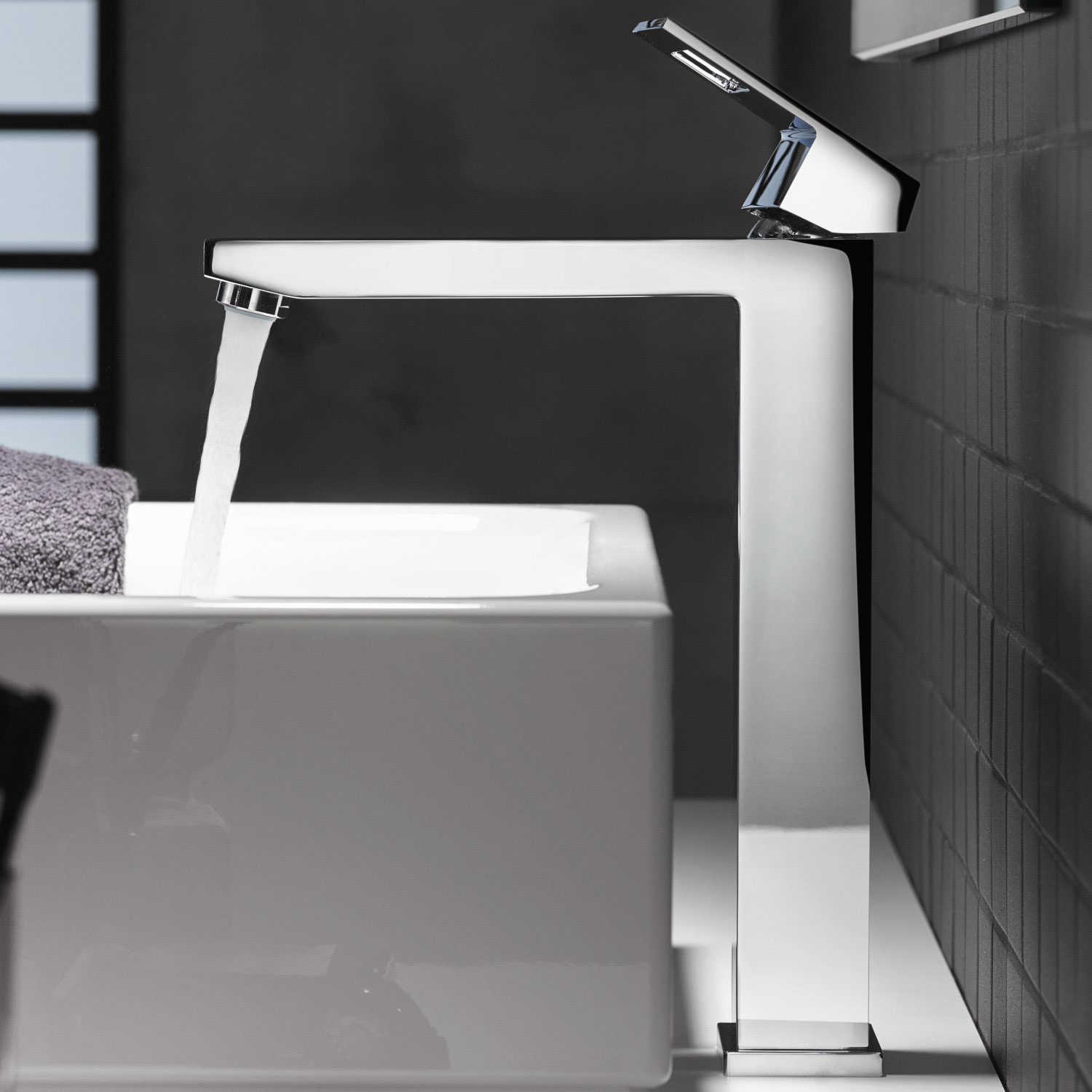Tvättställsblandare Grohe Eurocube 23406 med Hög Pip