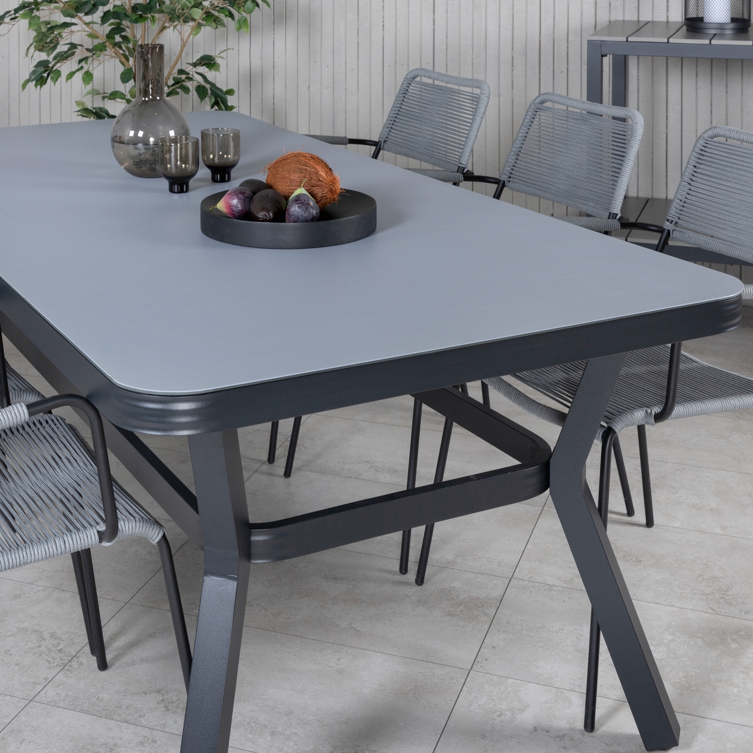Spisegruppe Venture Home Vyn med 6 Lumi Spisestoler