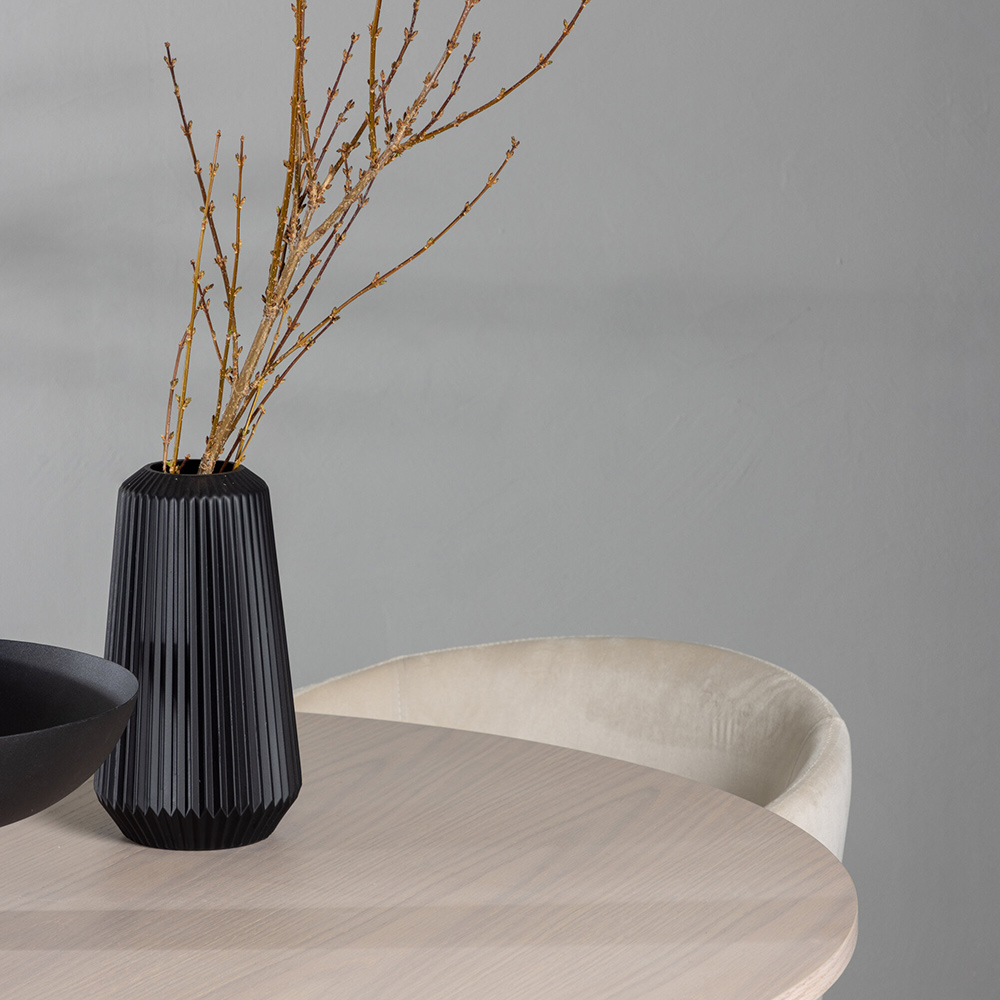 Spisegruppe Venture Home Olivia med 4 Berit Fløyel Stoler