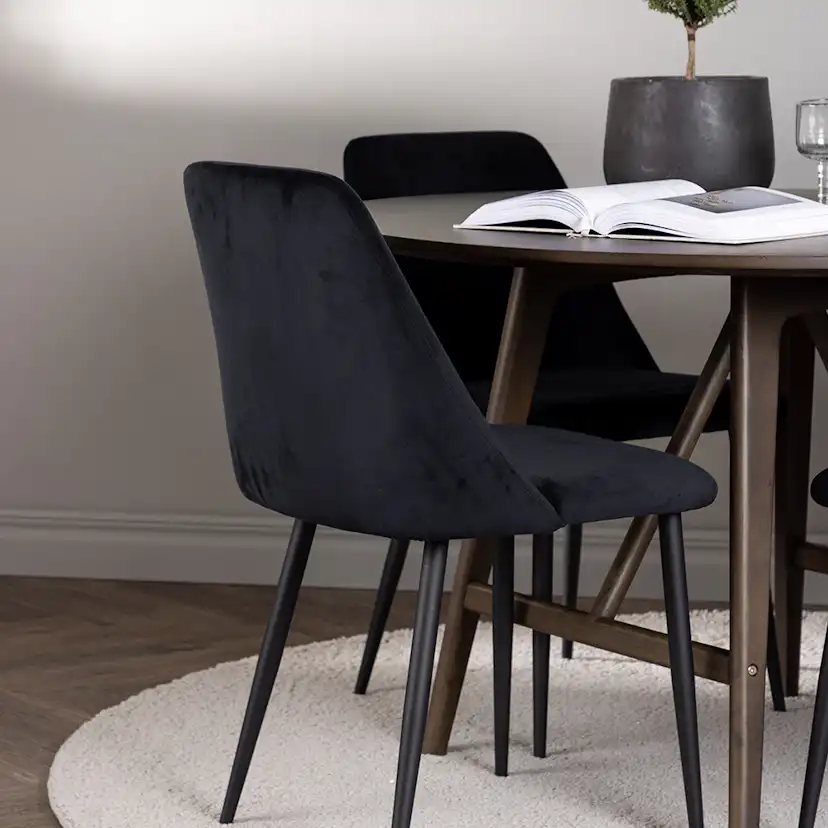 Spisegruppe Venture Home Kaseidon Ø100 cm med 4 stk Night Stoler