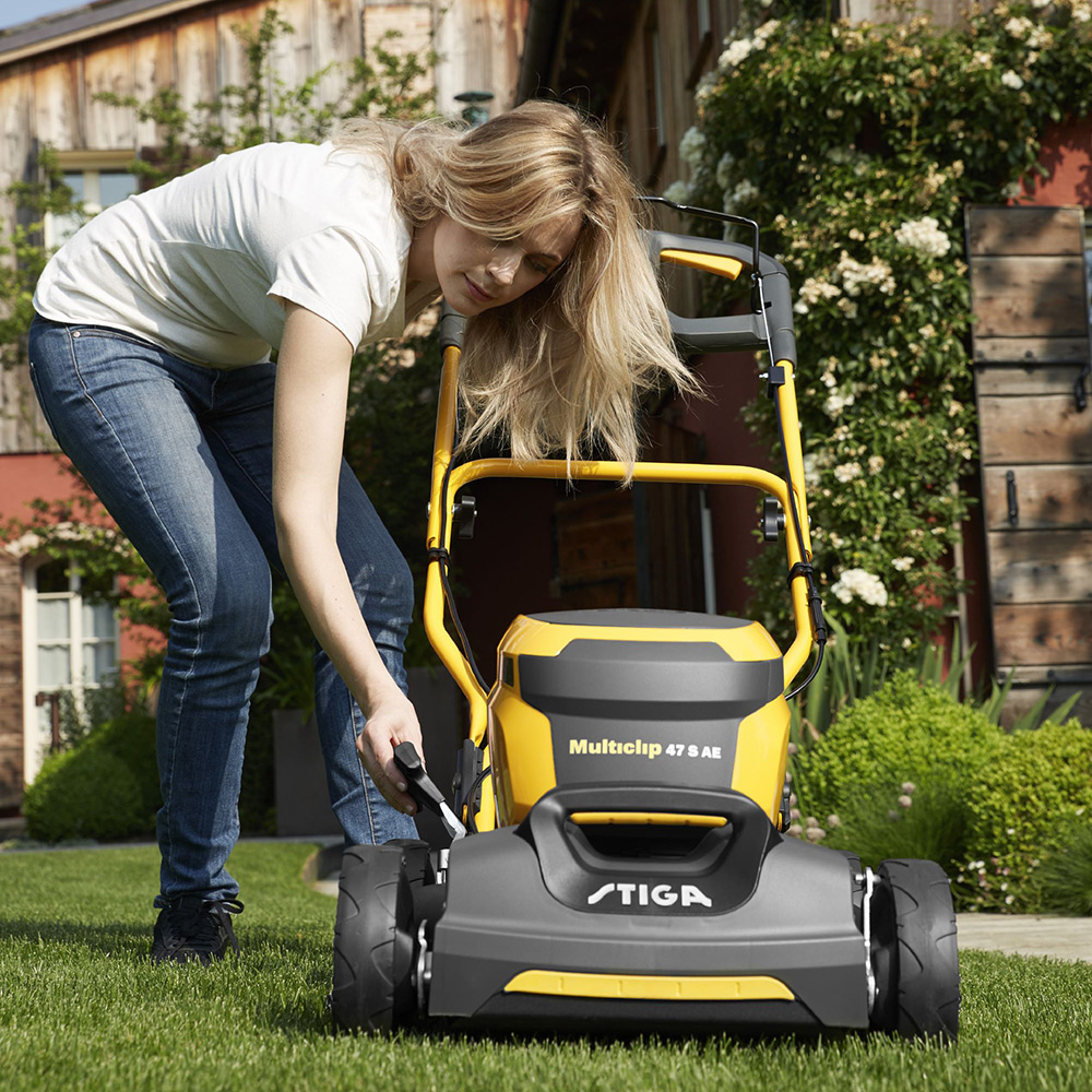 Gressklipper Stiga Multiclip 47 S AE