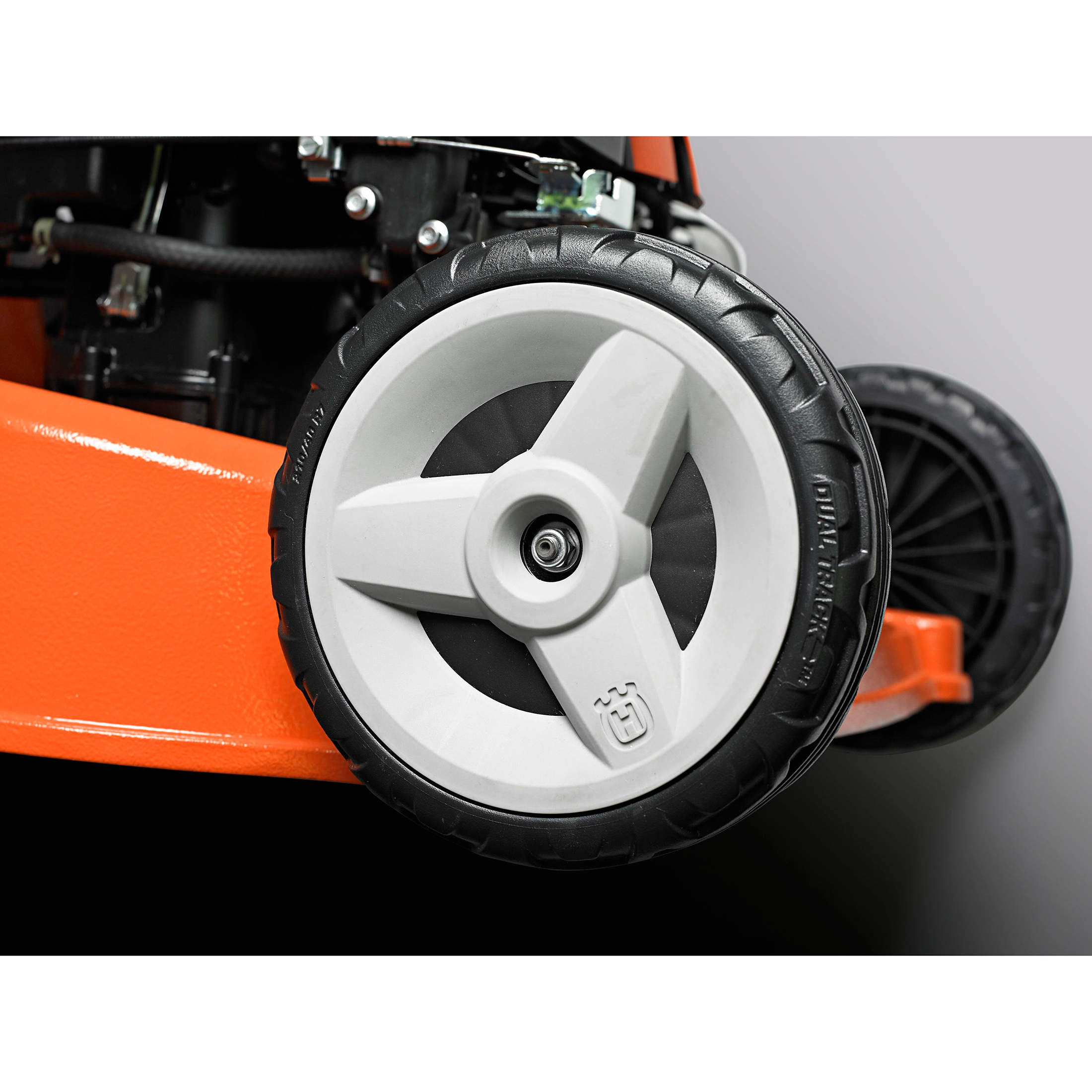 Gressklipper Husqvarna LC 551iVi uten Batteri