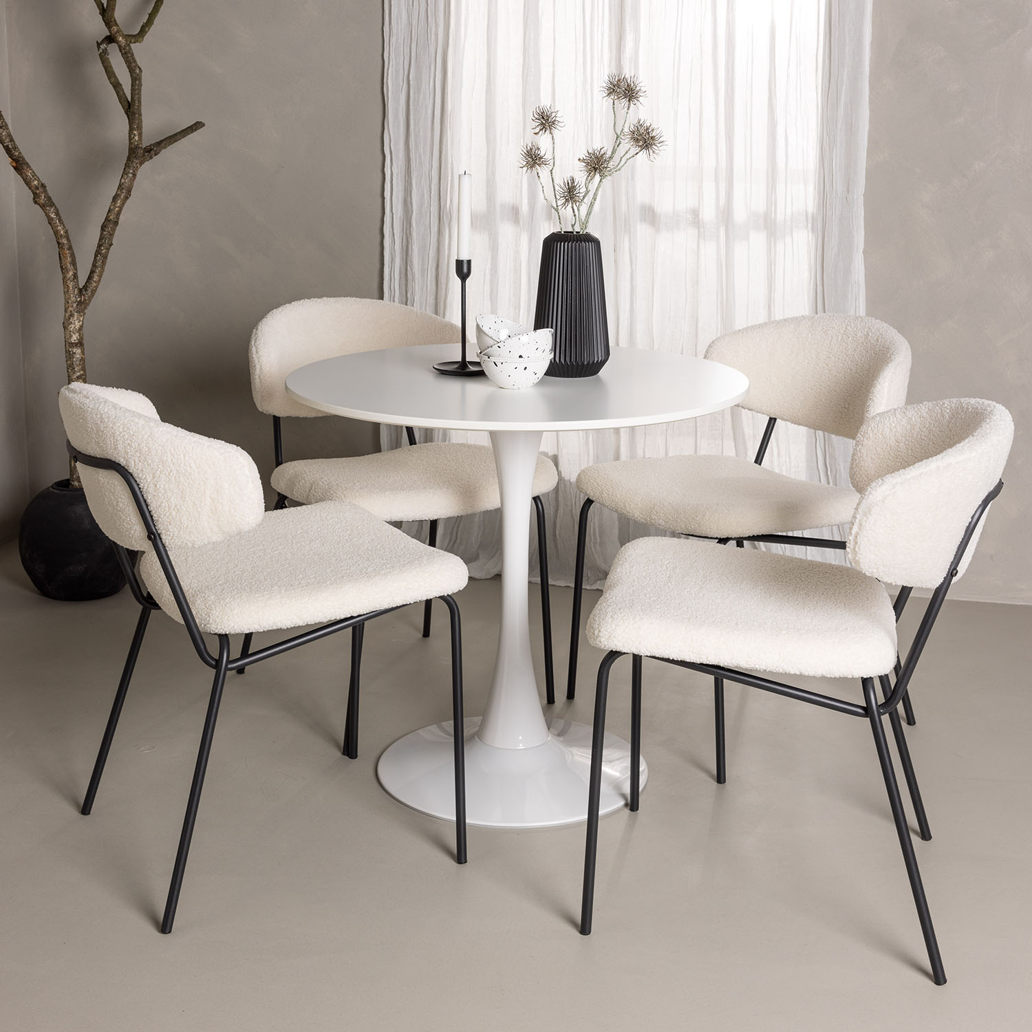 Spisegruppe Venture Home Hamden Ø80 cm med 4 Chico Stoler