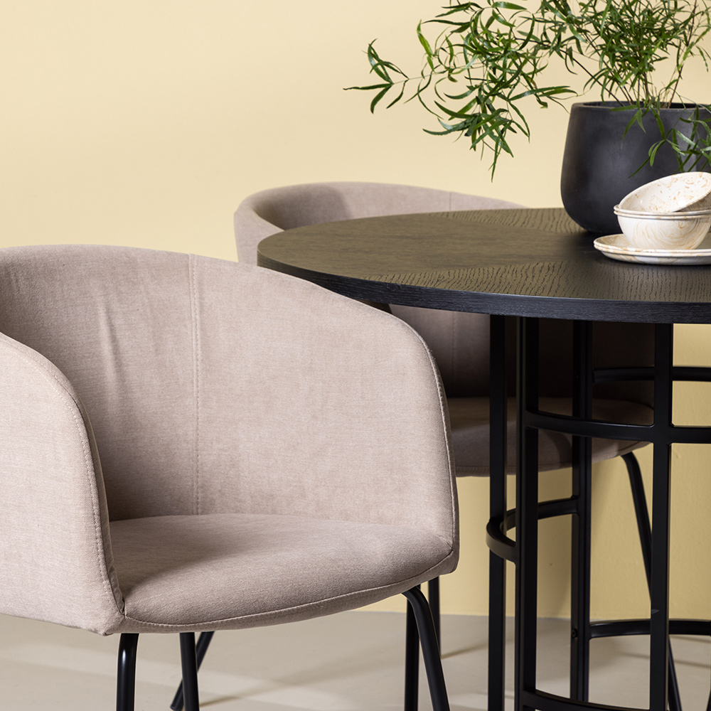 Spisegruppe Venture Home Copenhagen Ø 115 cm med 4 Berit Stoler