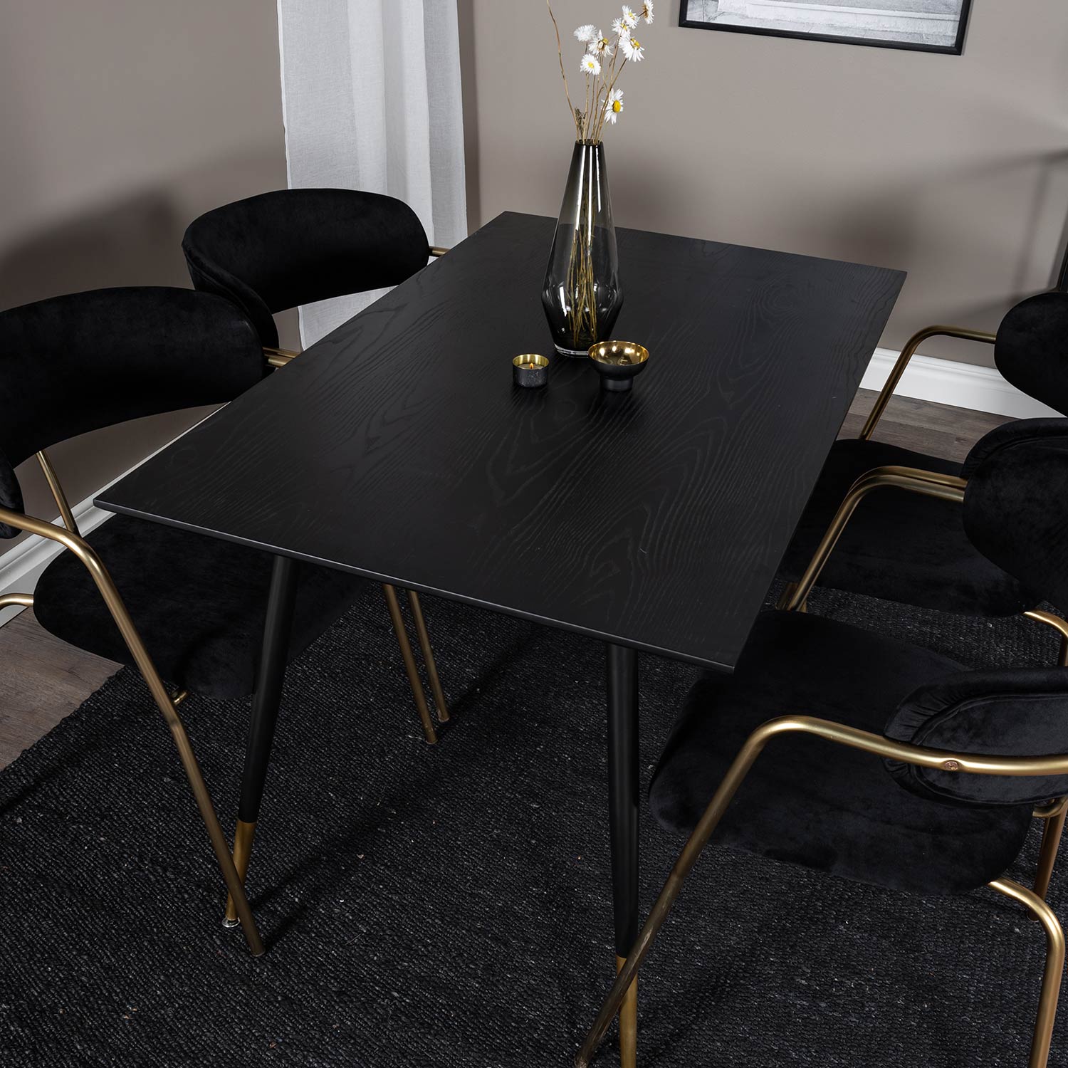 Spisegruppe Venture Home Dipp med 4 Arrow Stoler