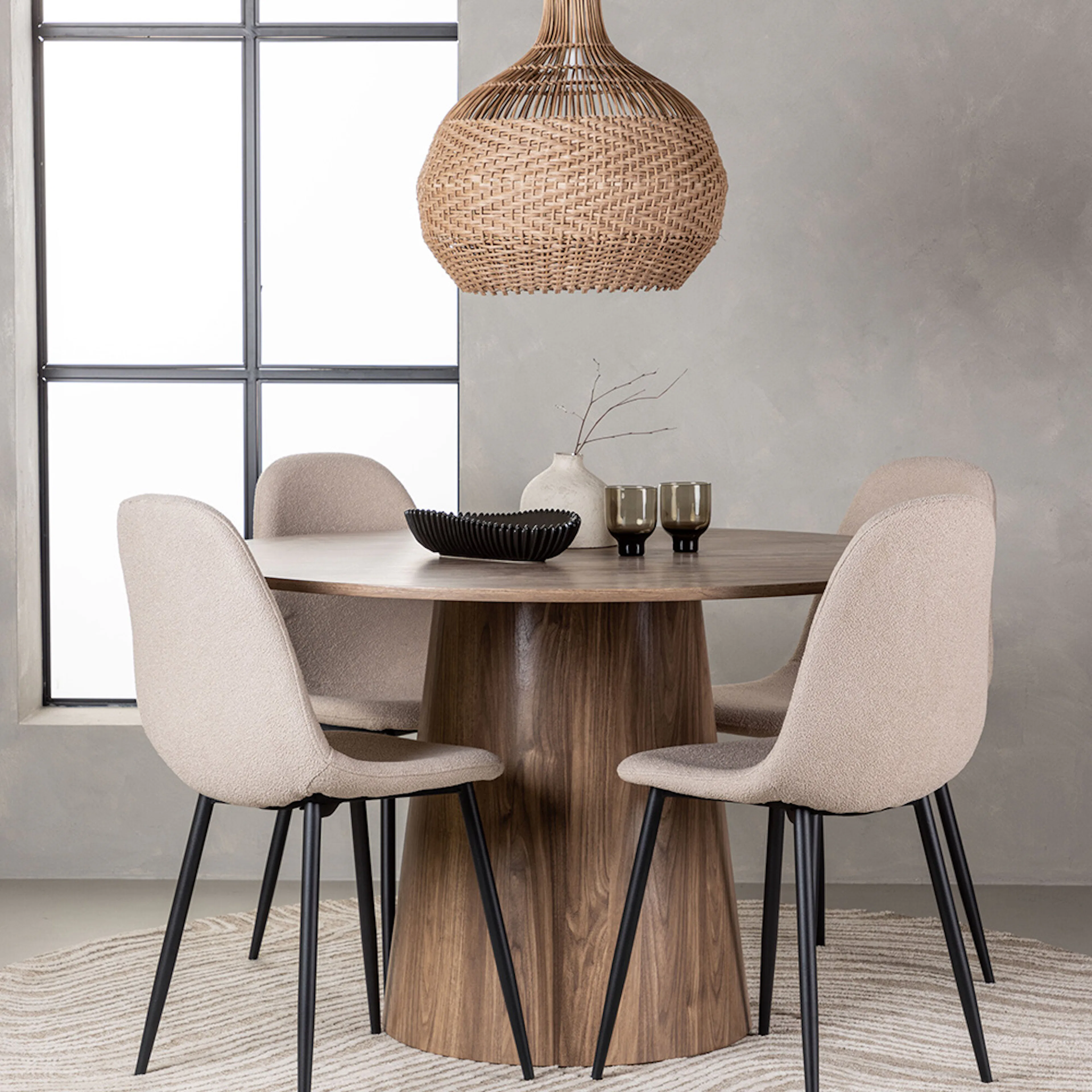 Spisegruppe Venture Home Lanzo med 4 Polar Stoler