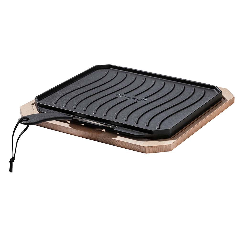 Støpejernspanne Cozze med Treunderlag 330x330 mm