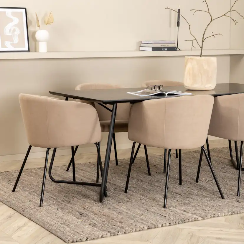 Spisegruppe Venture Home Annika Spisebord og Bergen Spisestol