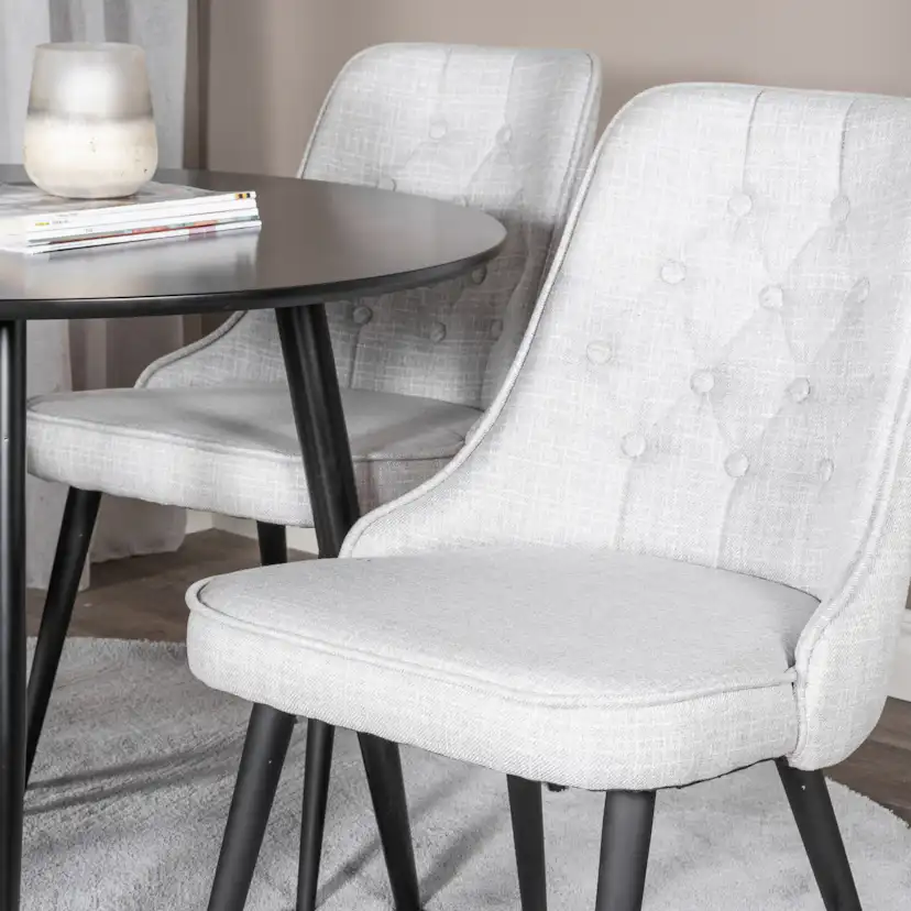 Spisegruppe Venture Home Plaza med 4stk Velvet Deluxe Stoler