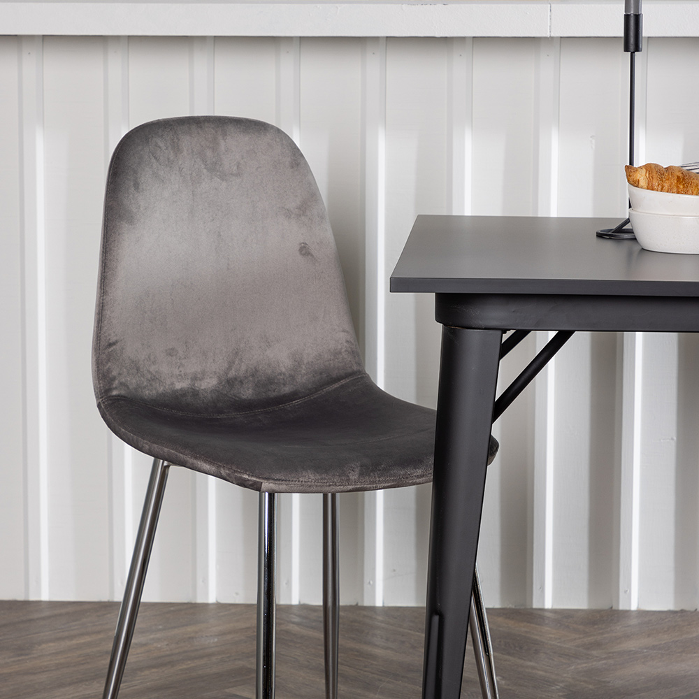 Spisegruppe Venture Home Tempe med 2 stk Eva Stoler