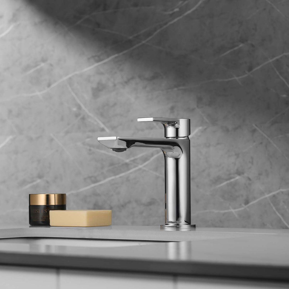 Servantbatteri Bathlife Skimra