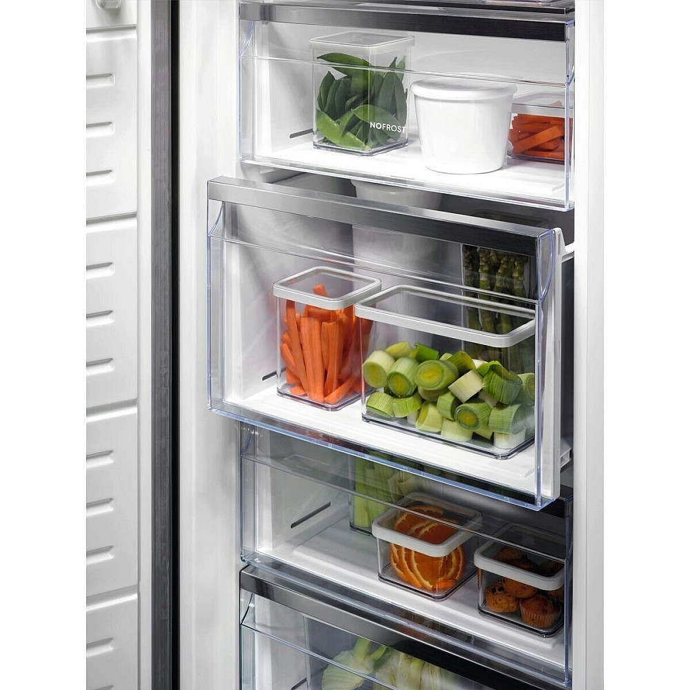 Frittstående Fryseskap Electrolux LUS7MD28W NoFrost MultiFlow Hvit
