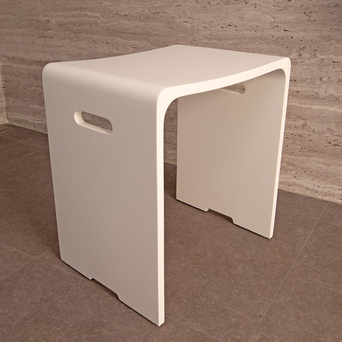 Baderomsstol LH Cube