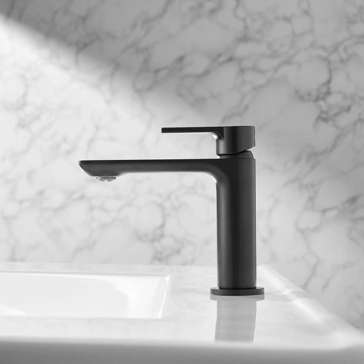 Servantbatteri Bathlife Skimra