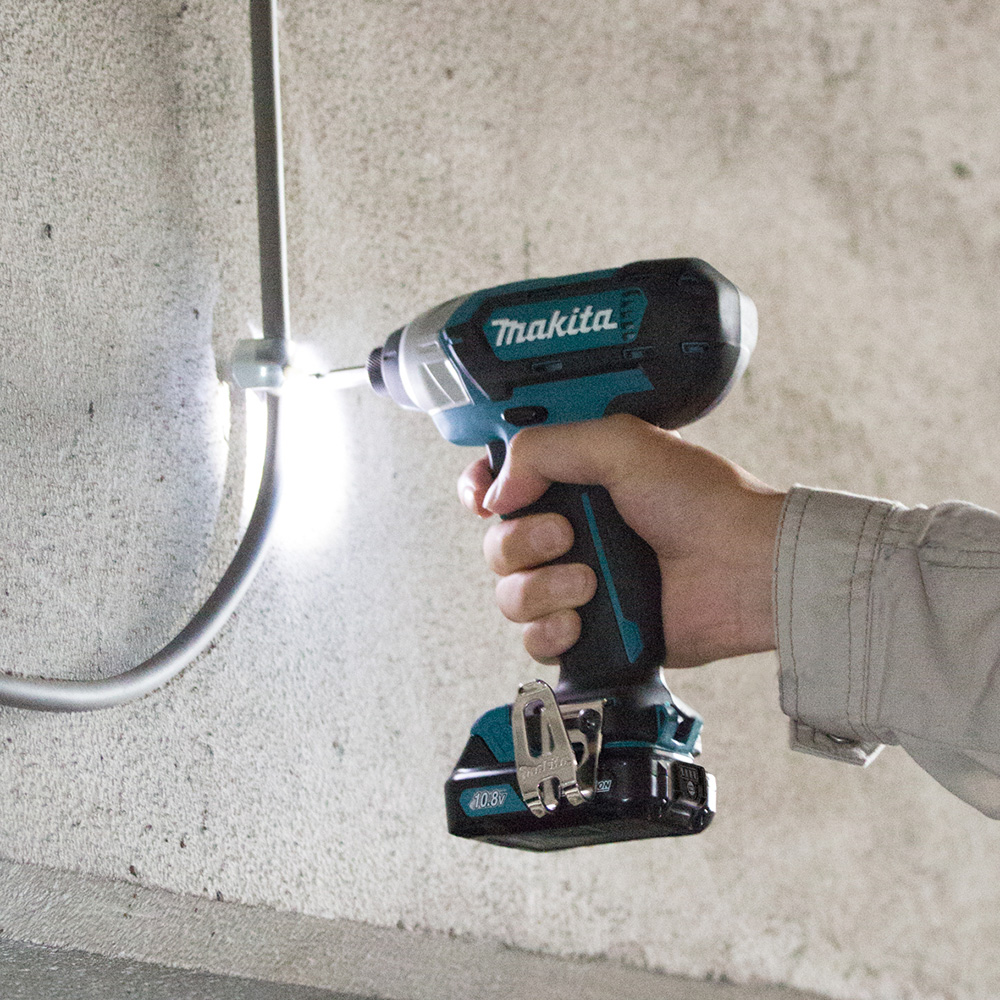 Slagskrutrekker Makita TD110DSAJ 10,8V Med batteri