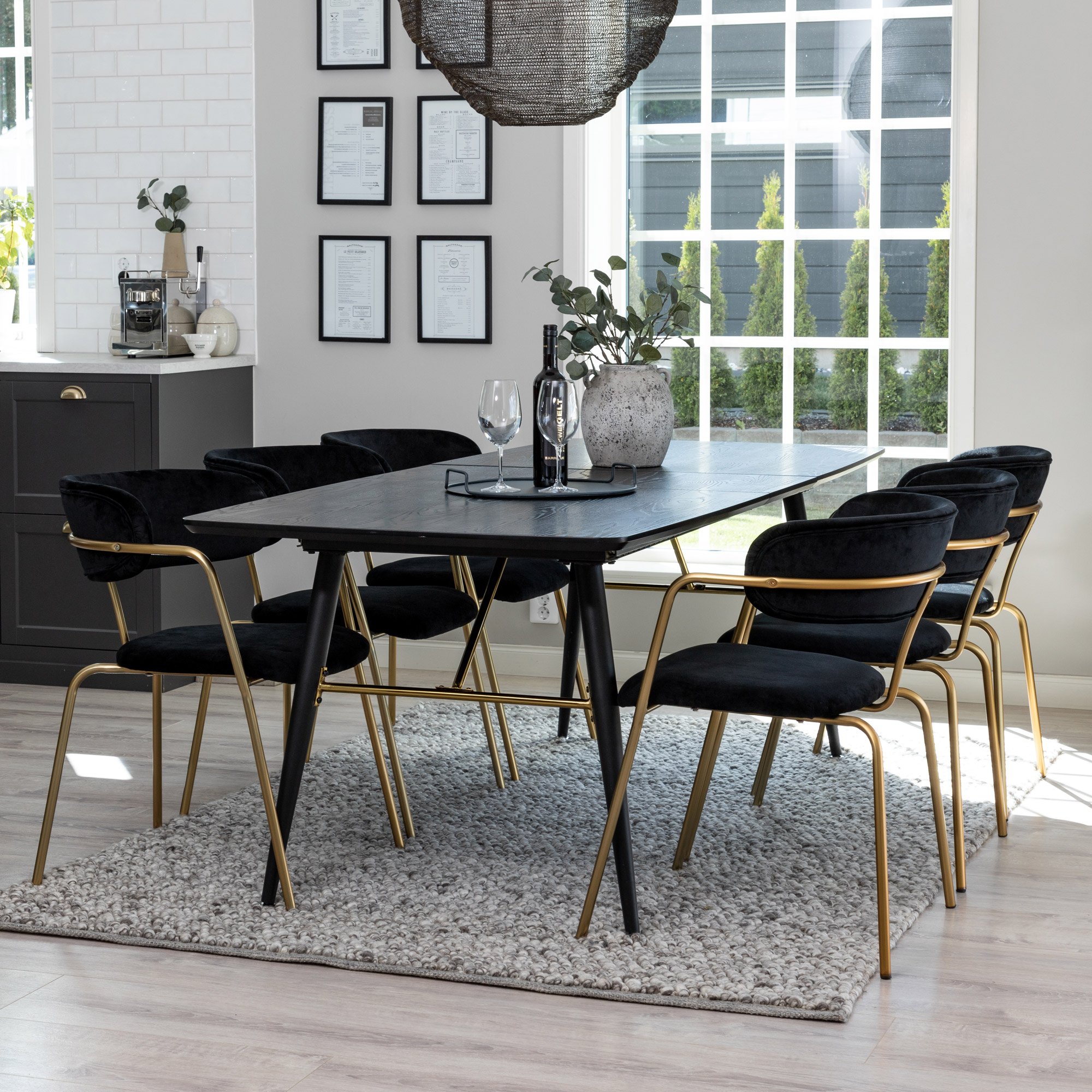 Spisegruppe Venture Home Gold med 6 Arrow Stoler