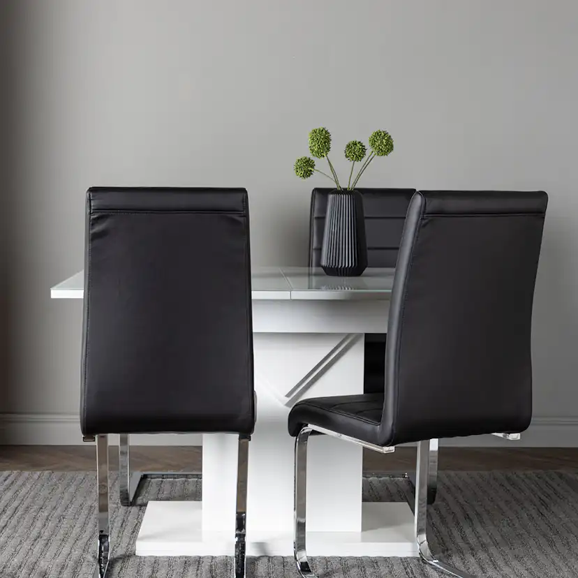 Spisegruppe Venture Home Pluto med 4 Tempo Stoler
