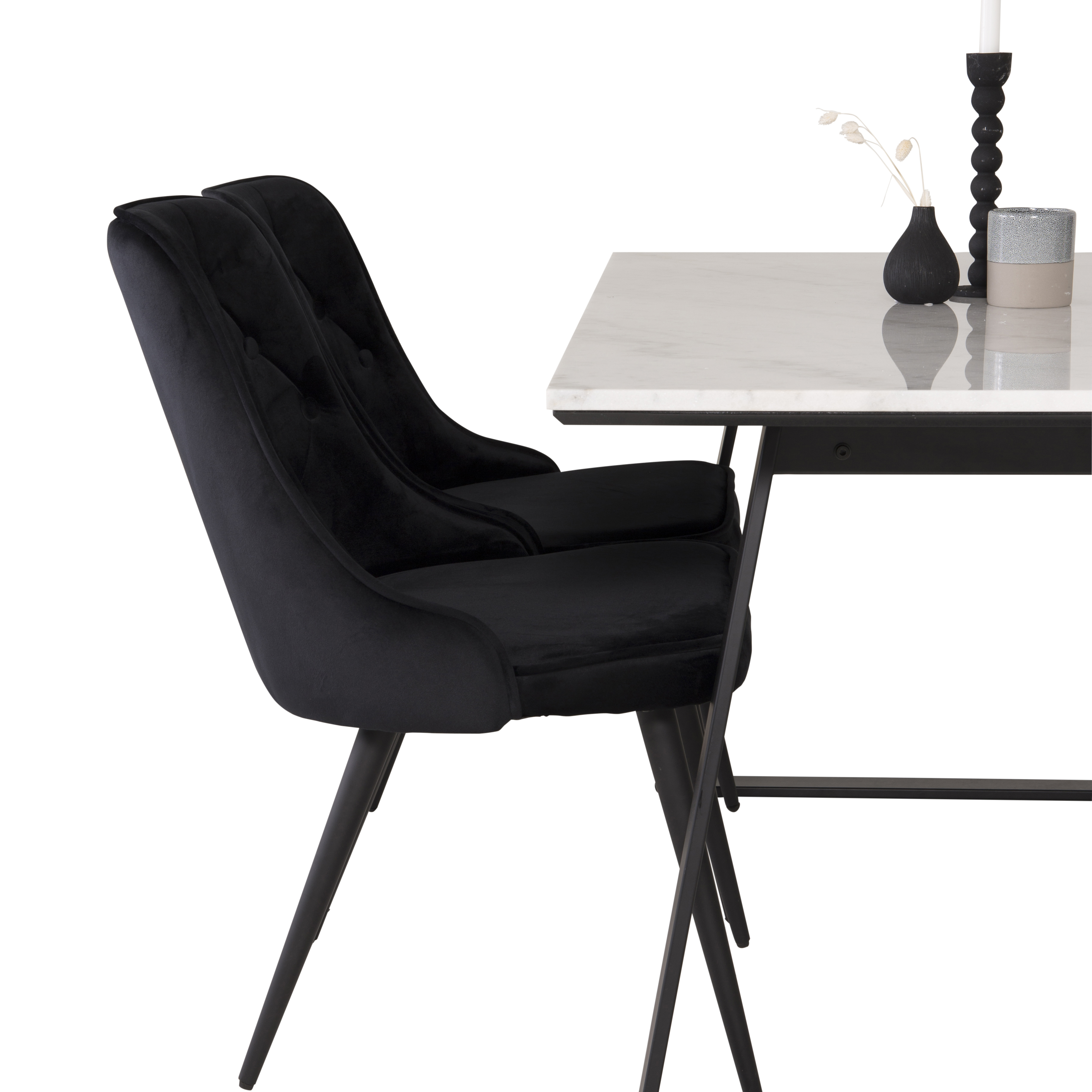 Spisegruppe Venture Home Estelle 140 med 4 Vera Stoler Fløyel
