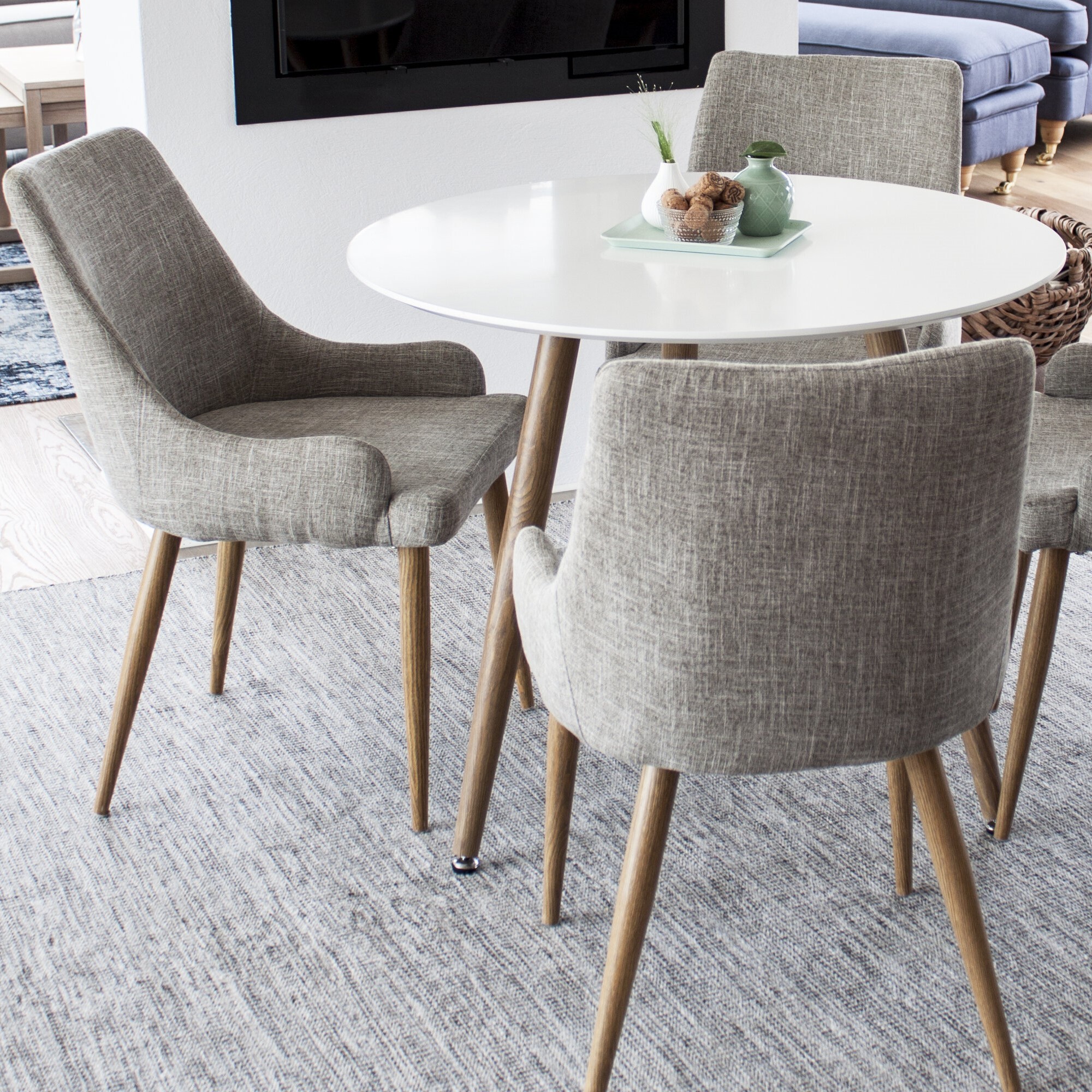 Spisegruppe Venture Home Polar med 4stk Plaza Stoler