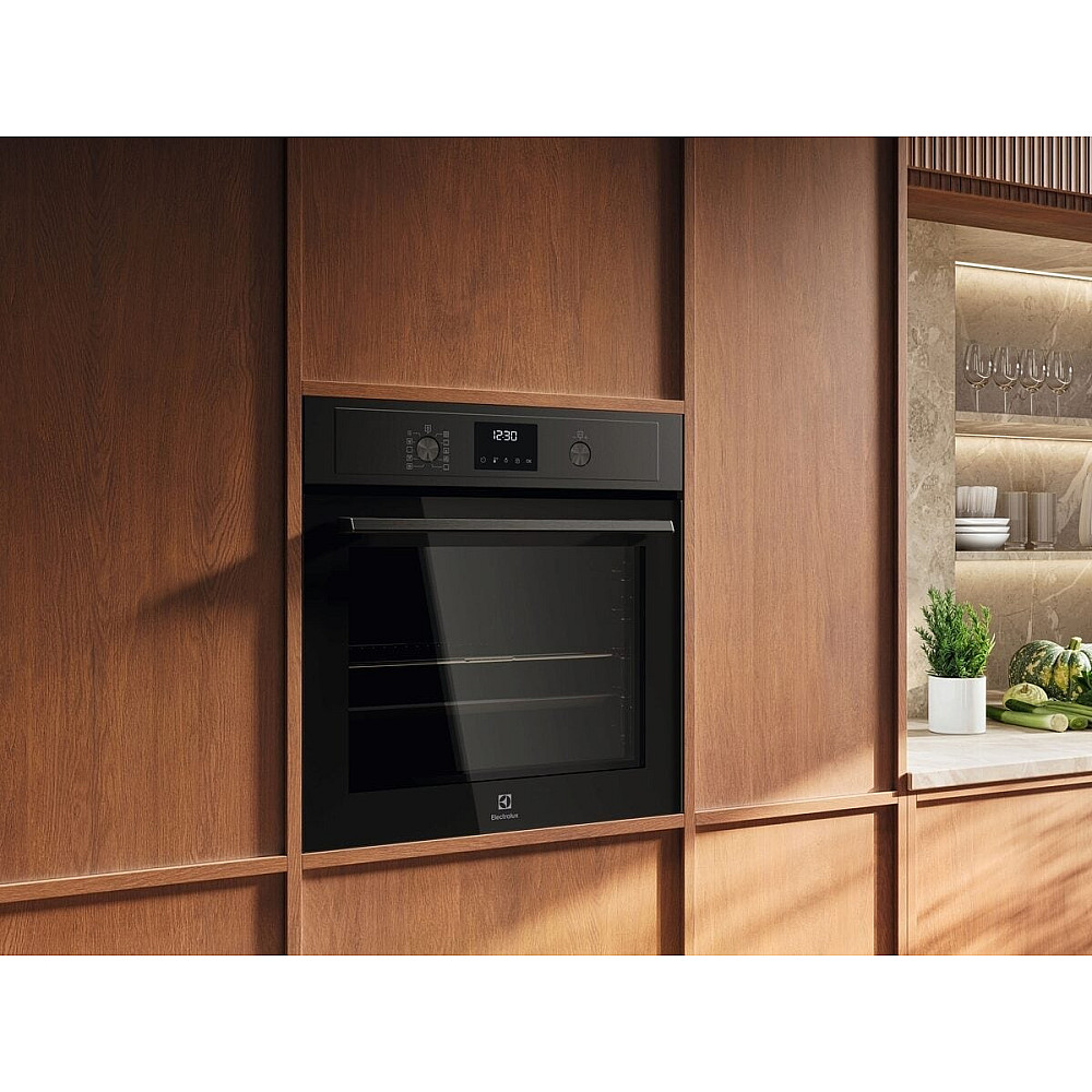 Innbyggingsovn Electrolux COP800B